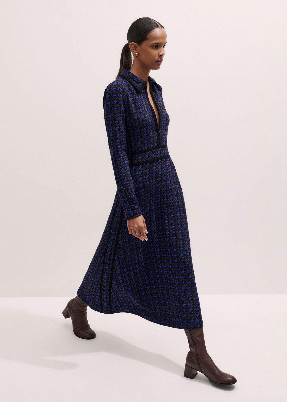 Navy Houndstooth Jacquard Ponte Zip Neck Maxi Dress meandem
