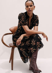 Black Autumn Floral Embroidery Maxi Dress meandem