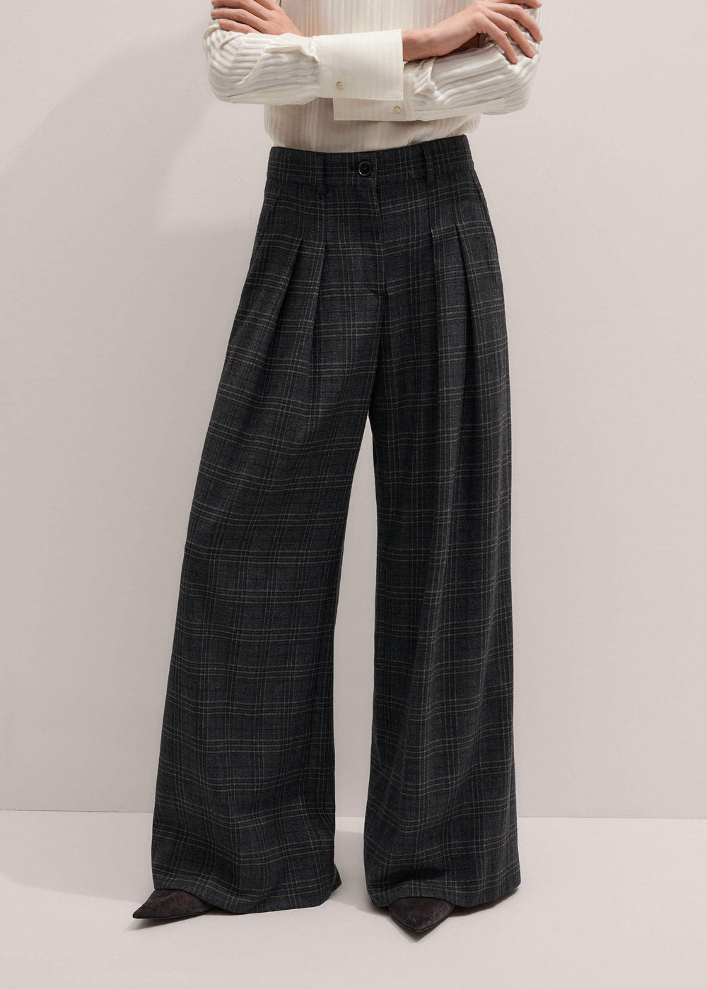 Gray Wool Wide-Leg Double Pleat Trouser meandem