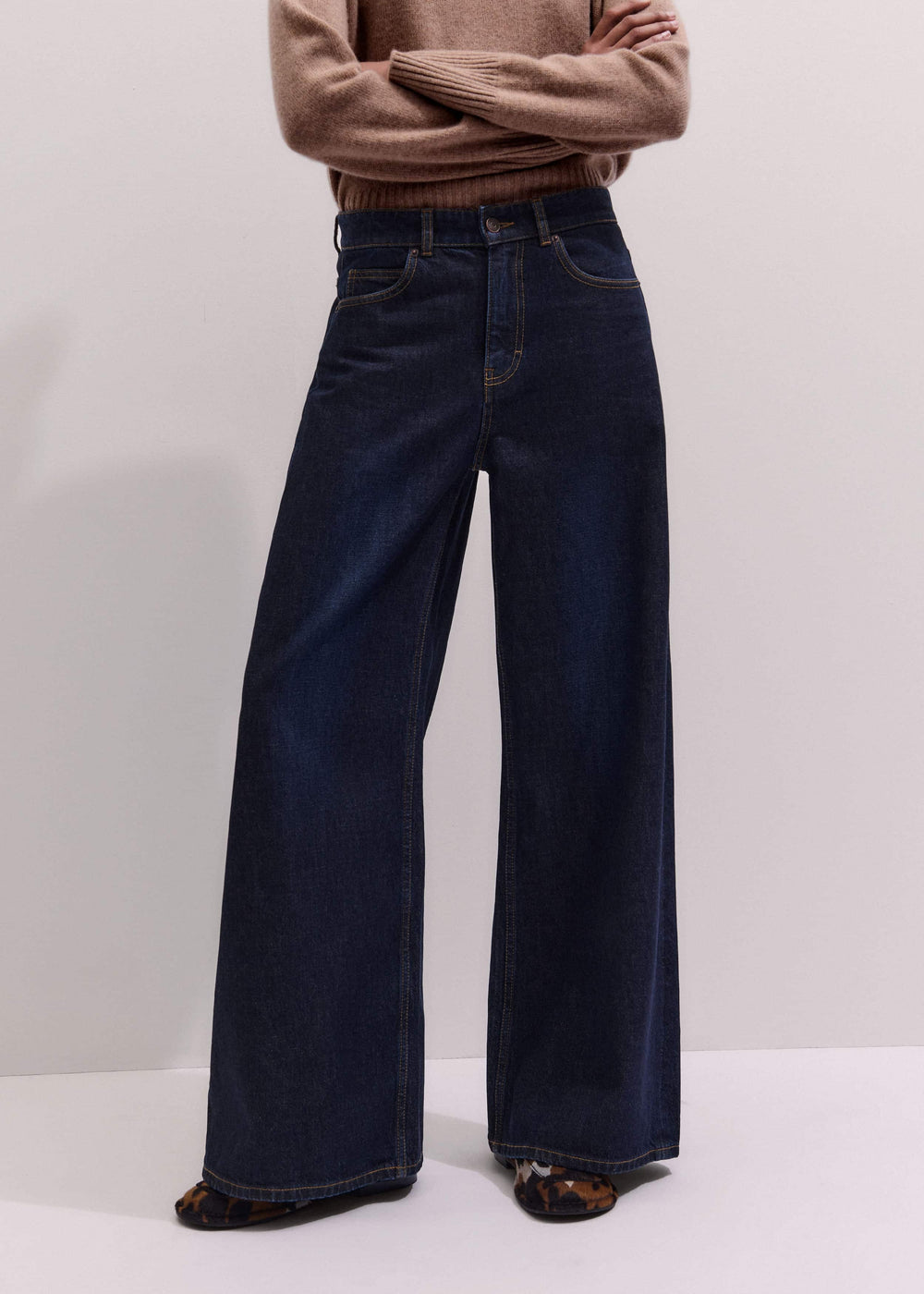 Dark Blue Rinse Wash Ultimate Wide-Leg Jean meandem