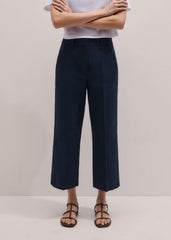 Navy Straight Crop Pant meandem