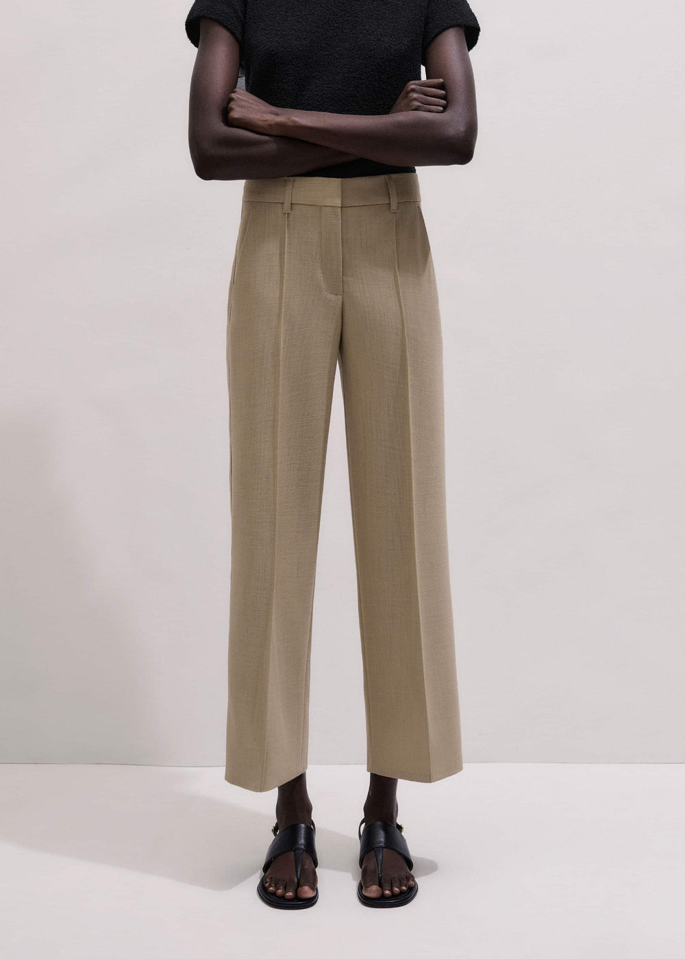 Sand Tailored Straight Crop Pant meandem