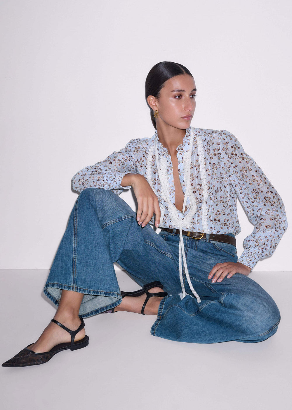 Blue Scallop Daisy Print Trim Detail Blouse + Tie meandem