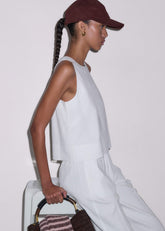 White Shell Crop Top meandem