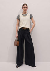 Black Swan Slim Tee meandem