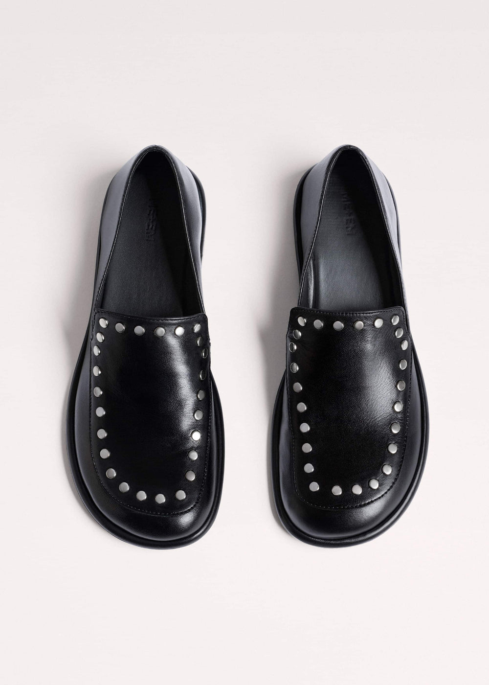 Black Stud Travel Loafer meandem