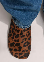 Dark Brown Leopard Print Asymmetric Slipper meandem