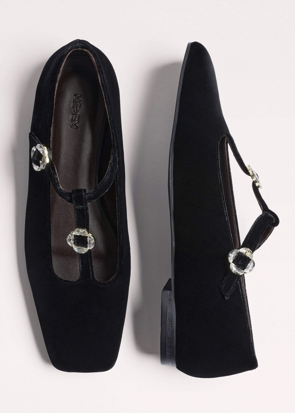 Black Square Toe T-Bar Flat meandem