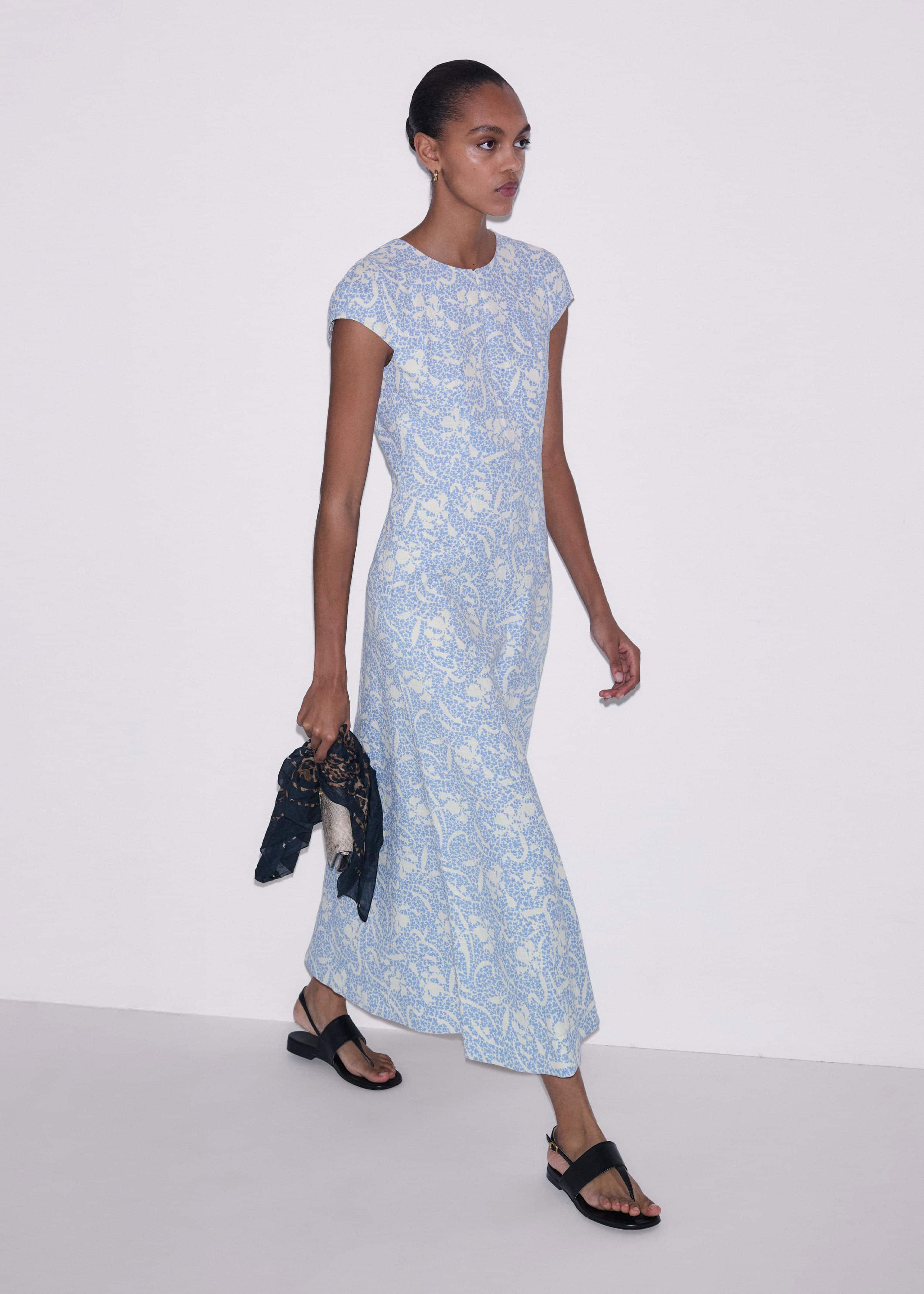 Blue Speckled Bloom Print Fit+Flare Maxi Dress meandem