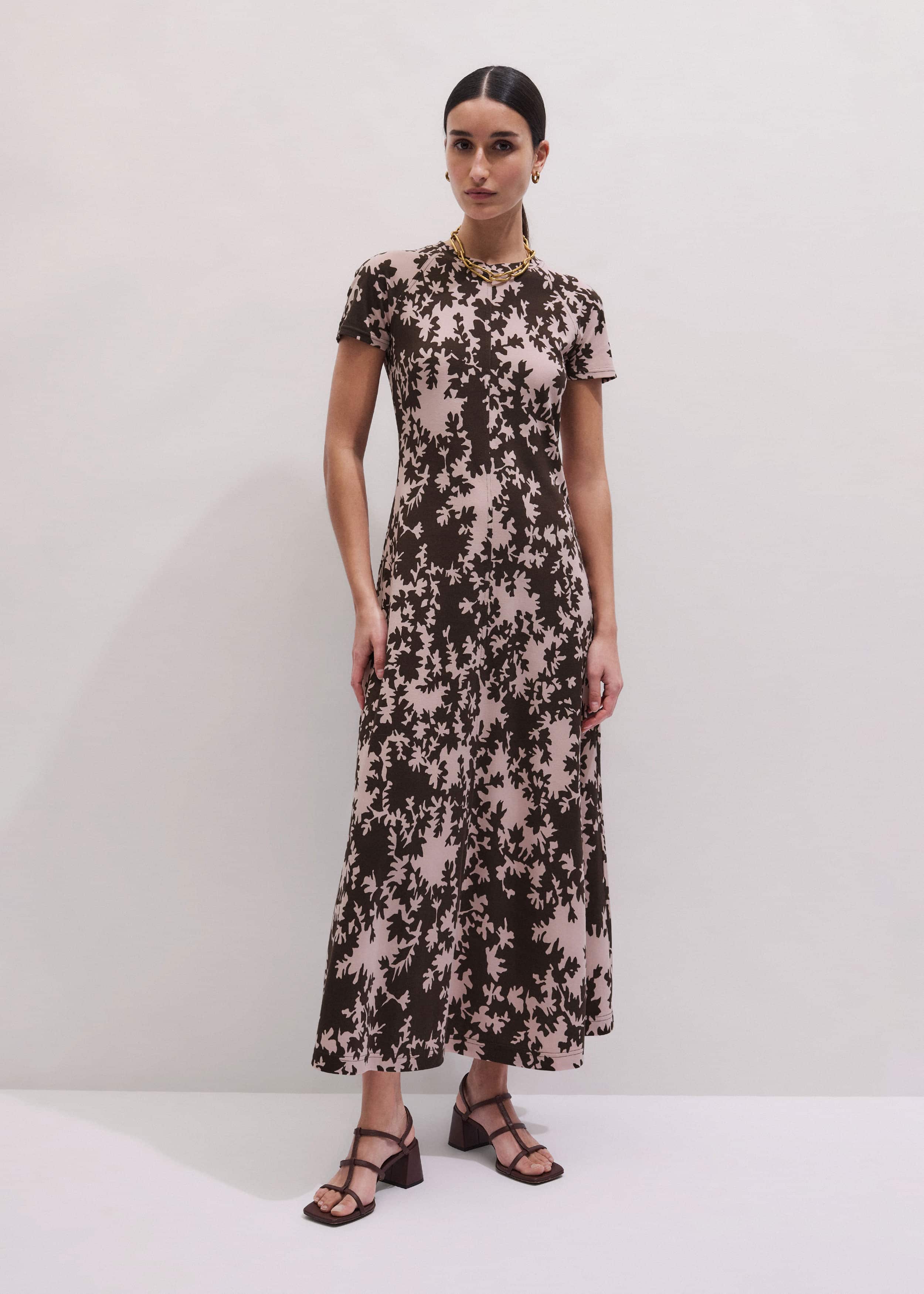 Pink Speckled Bloom Print Contour Maxi Dress meandem