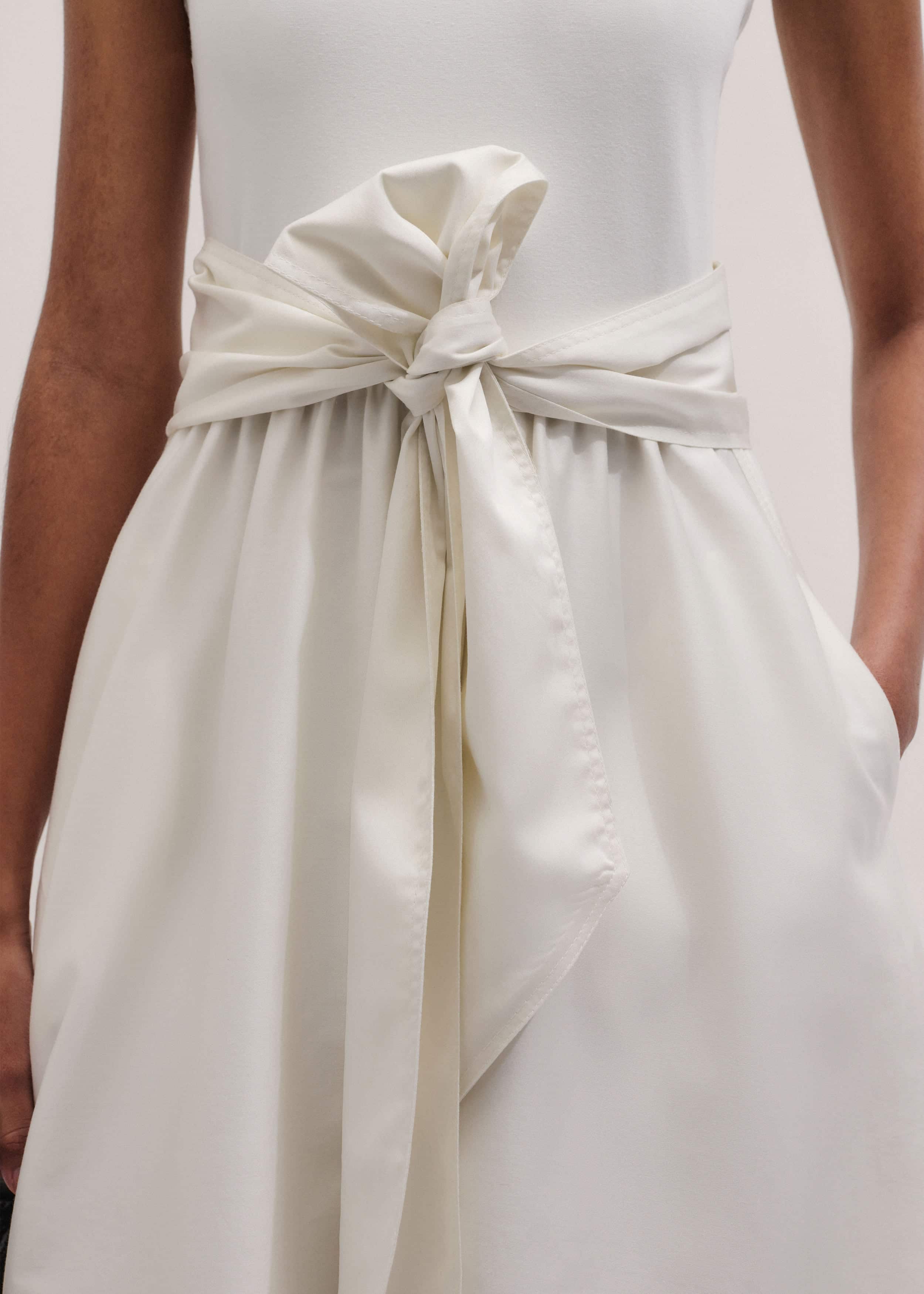 Cream Fit + Flare Maxi Dress meandem