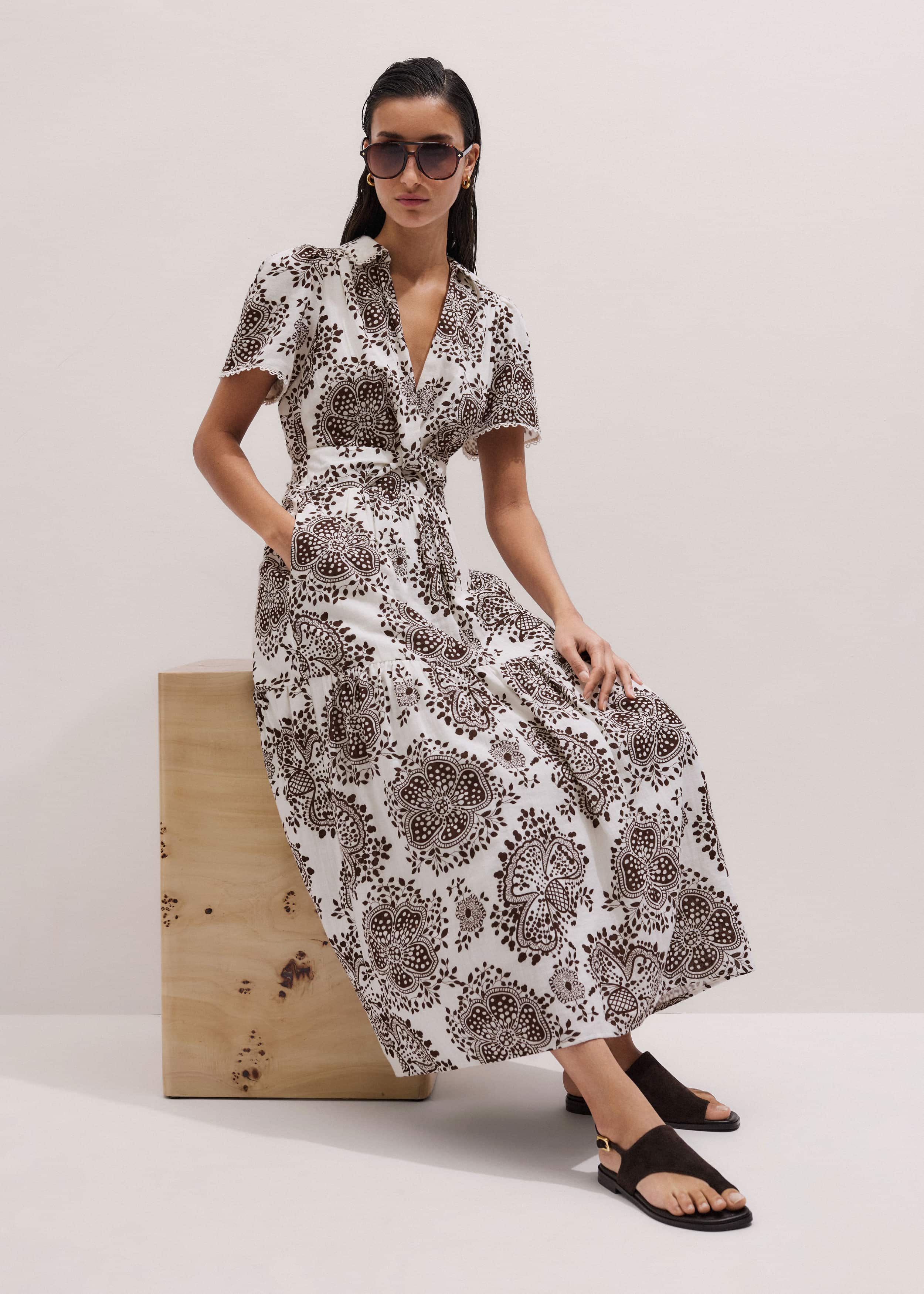 White Cheesecloth In-Full-Bloom Print Maxi Dress + Belt meandem