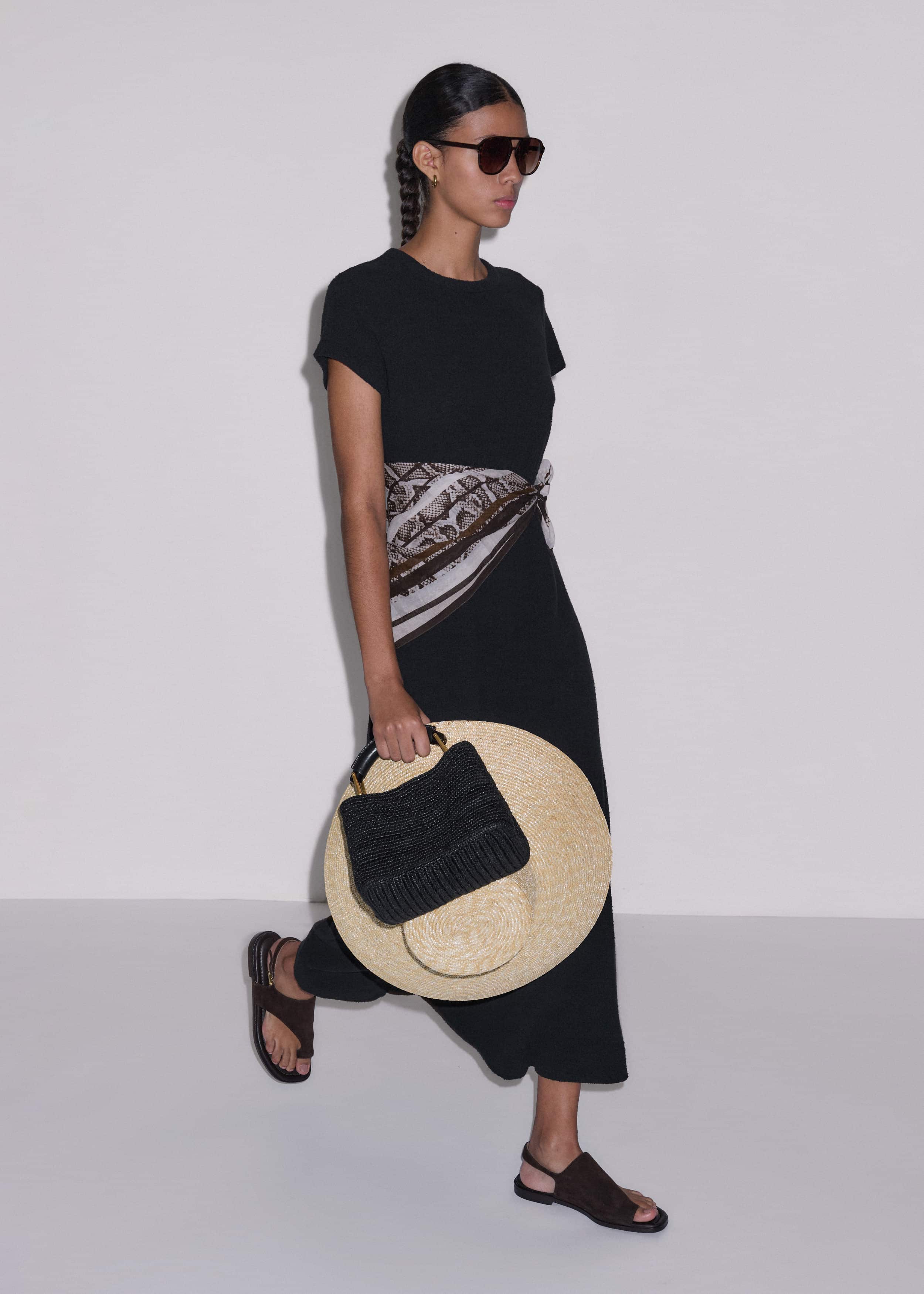 Black A-Line Maxi Tee Dress meandem