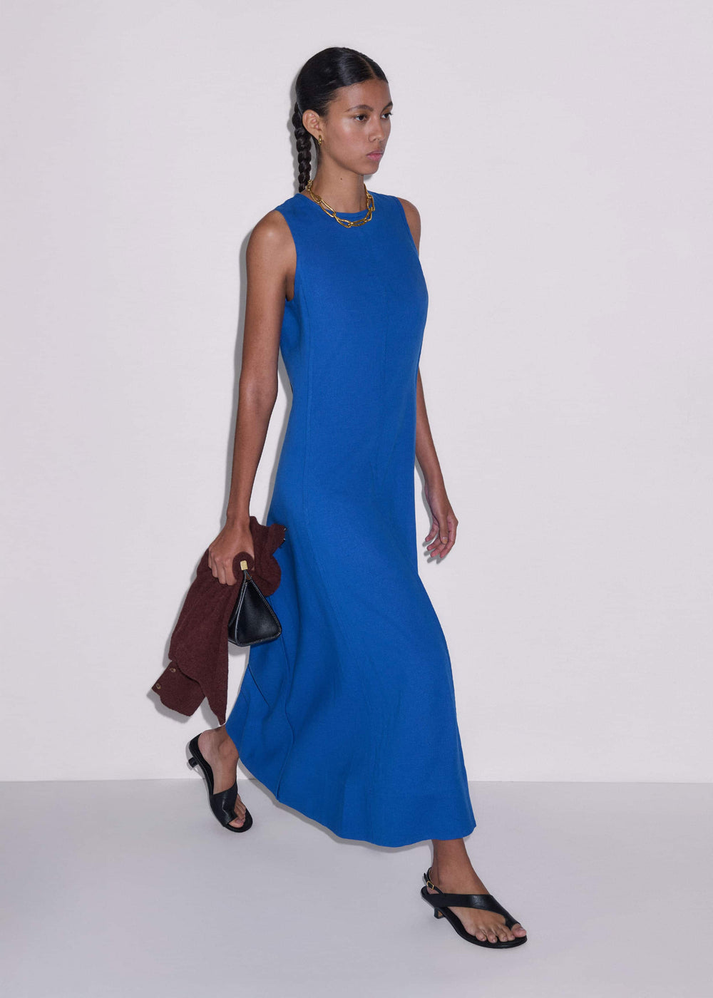 Blue Crease-Less Linen Effortless Maxi Dress meandem
