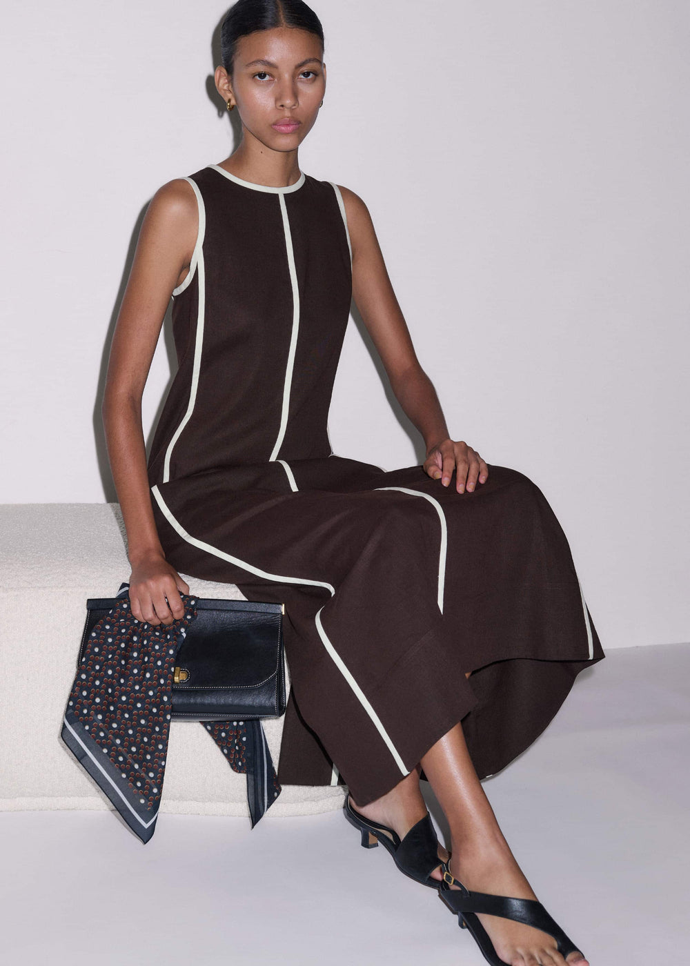 Brown Crease-Less Linen Effortless Maxi Dress meandem