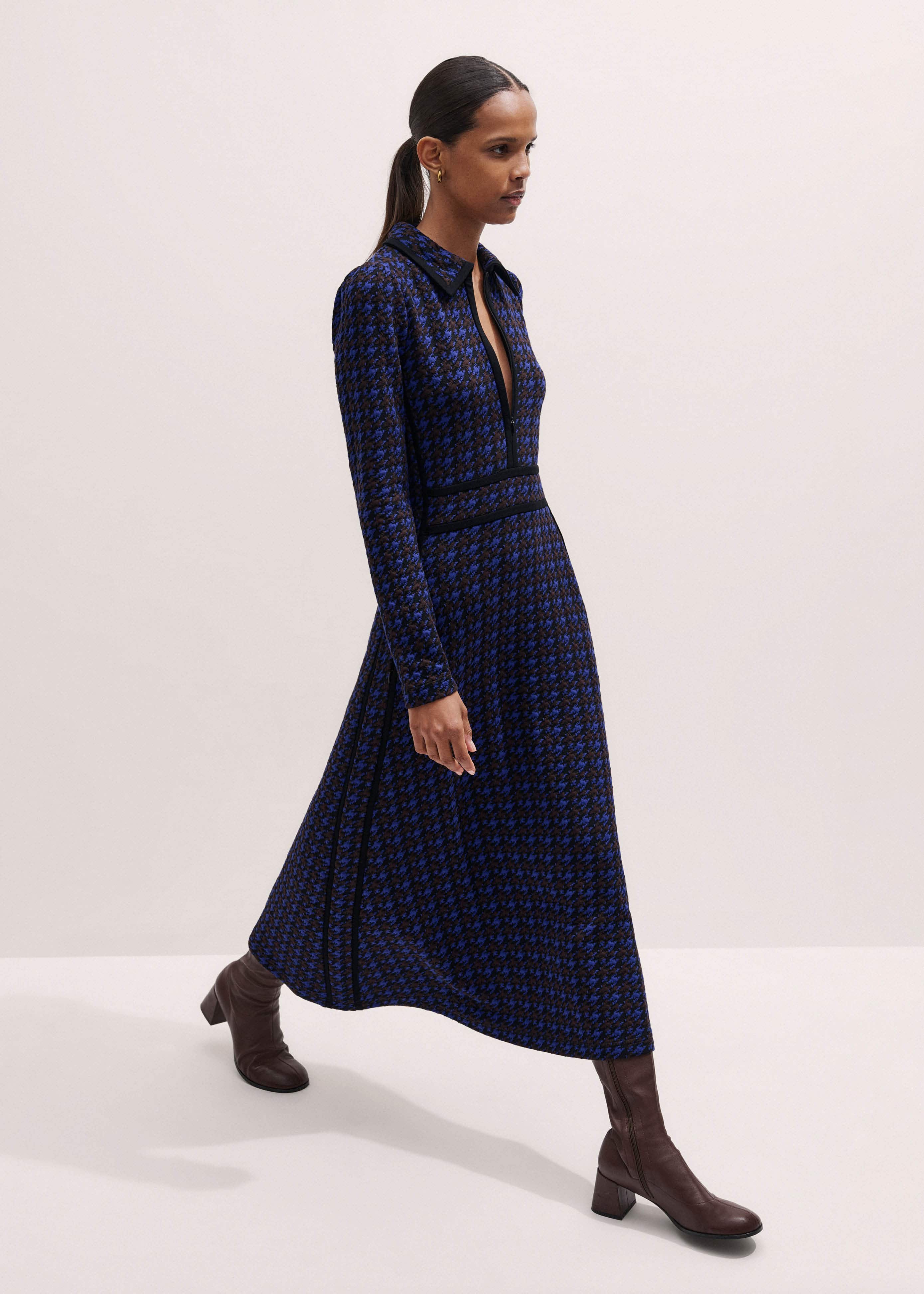 Navy Houndstooth Jacquard Ponte Zip Neck Maxi Dress meandem
