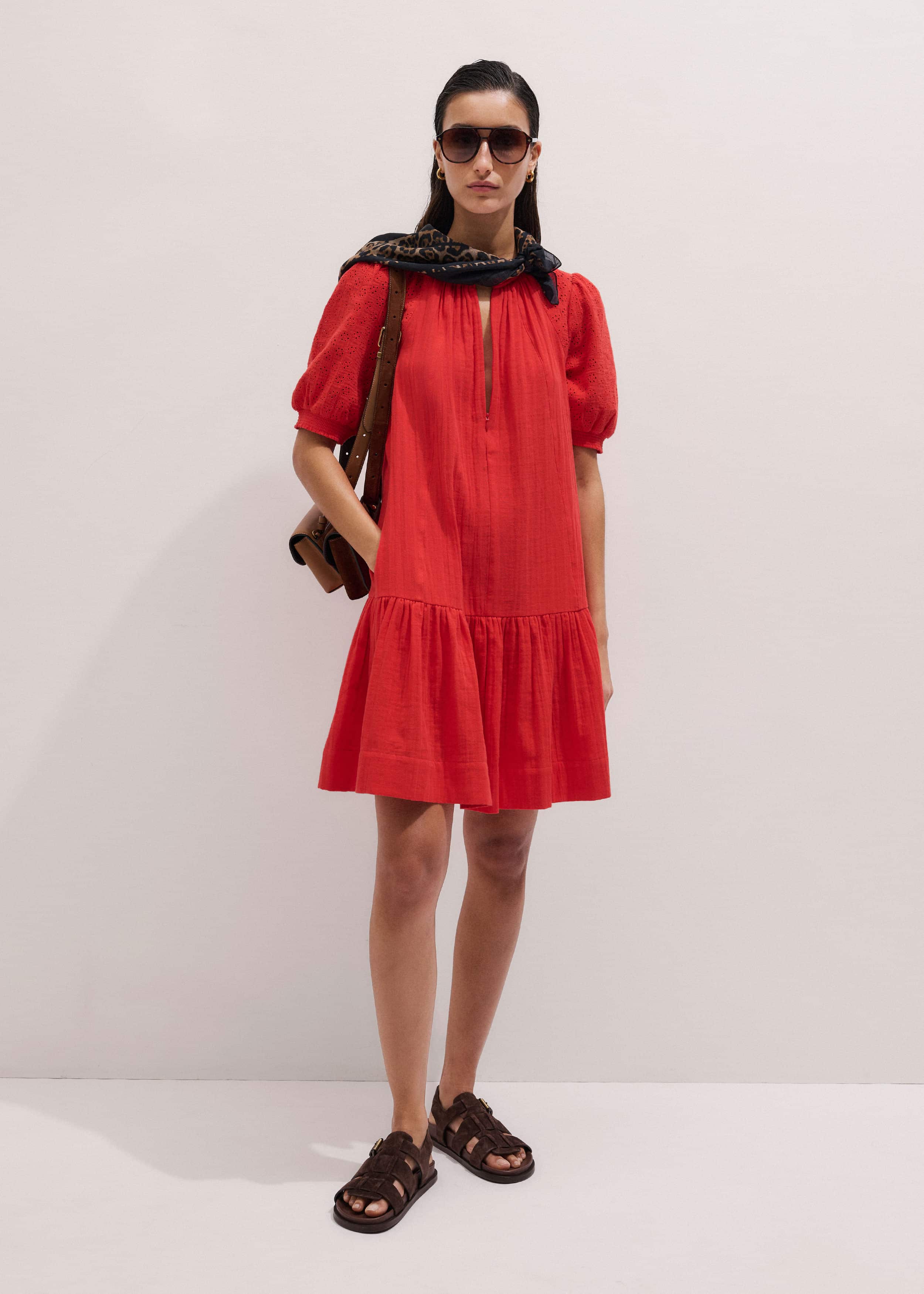 Red Embroidered Cheesecloth Short Dress meandem