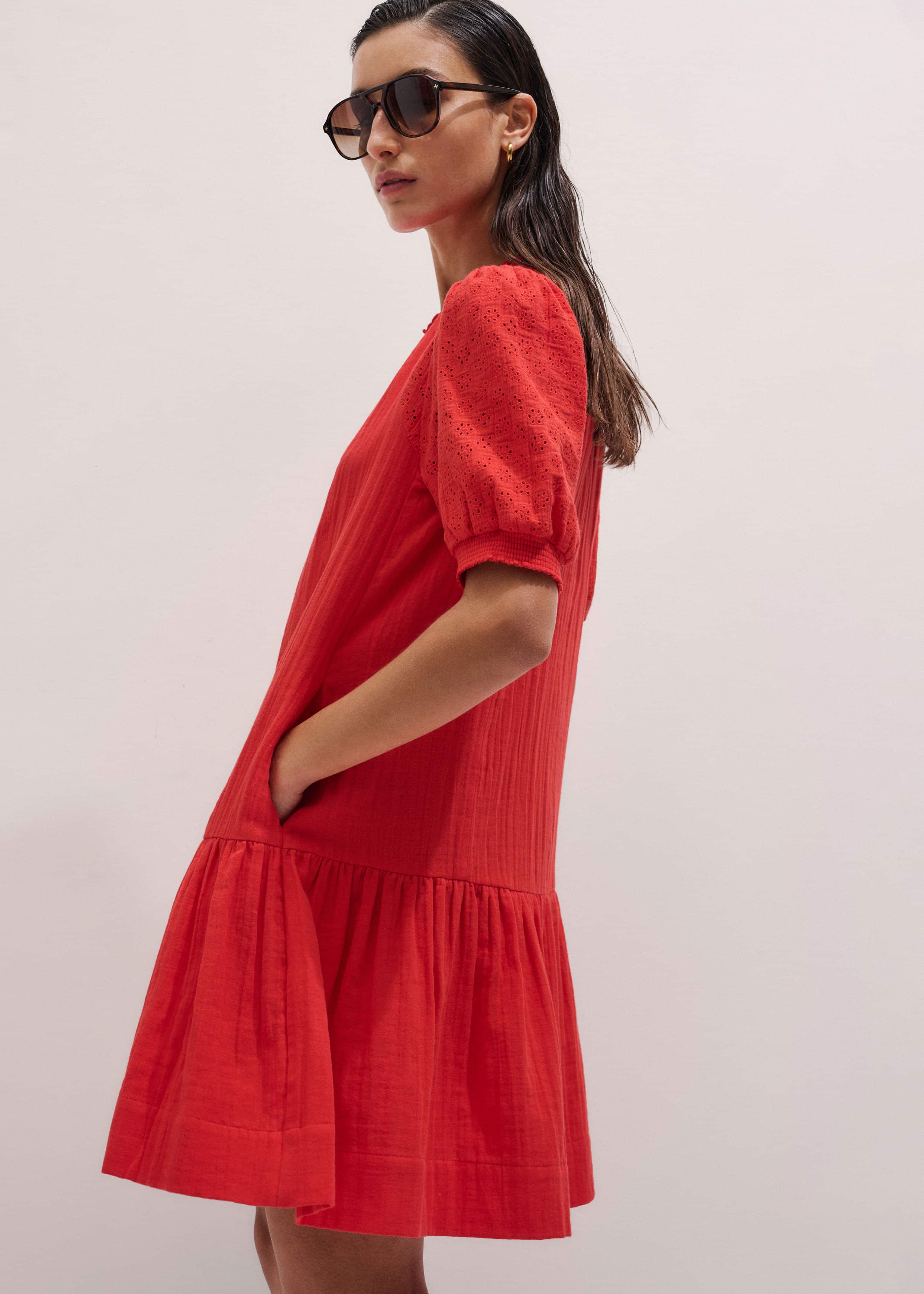 Red Embroidered Cheesecloth Short Dress meandem