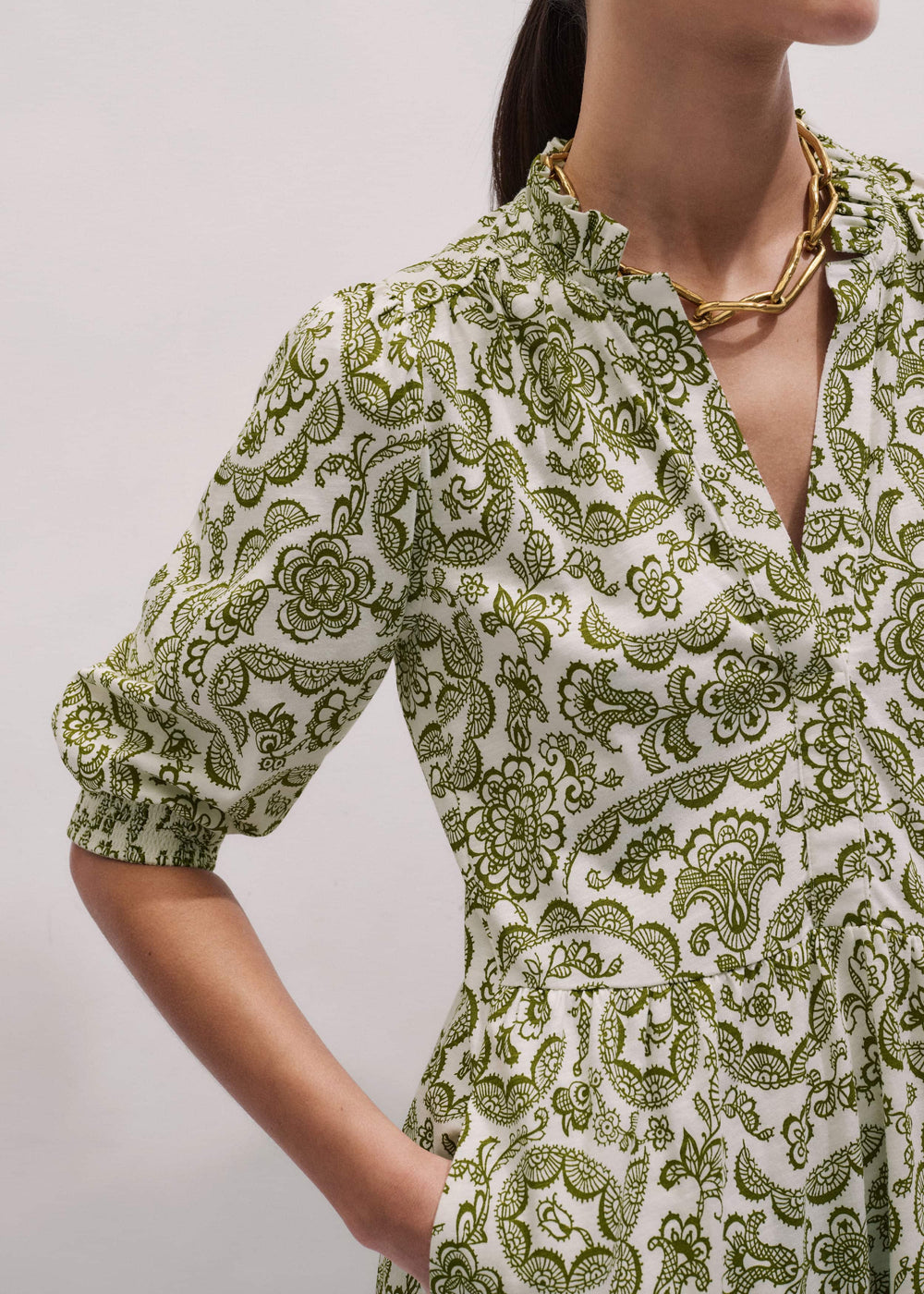 Green Entangled Lace Print Tiered Short Dress meandem