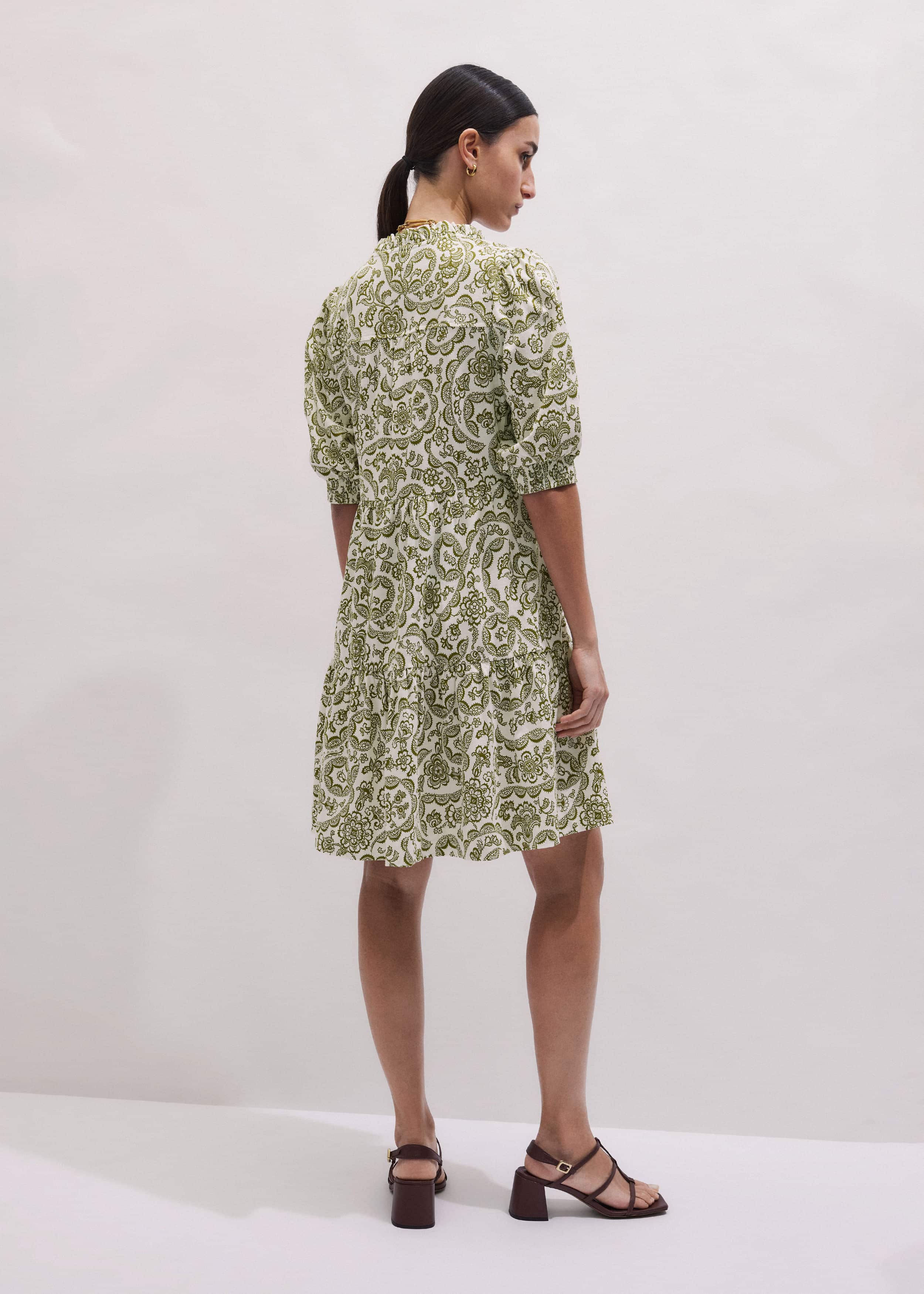 Green Entangled Lace Print Tiered Short Dress meandem