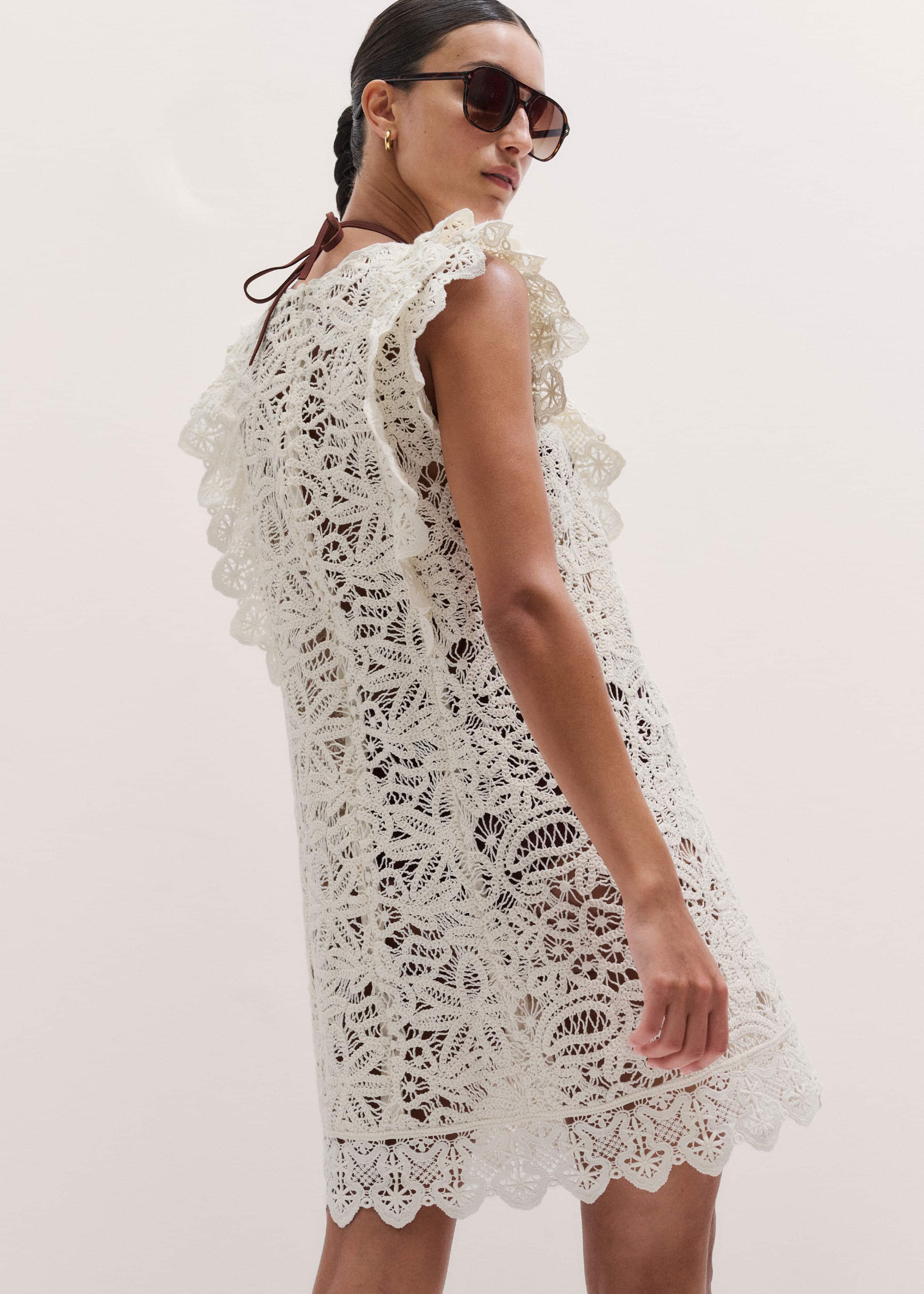 Cream Lace Layer Mini Dress meandem