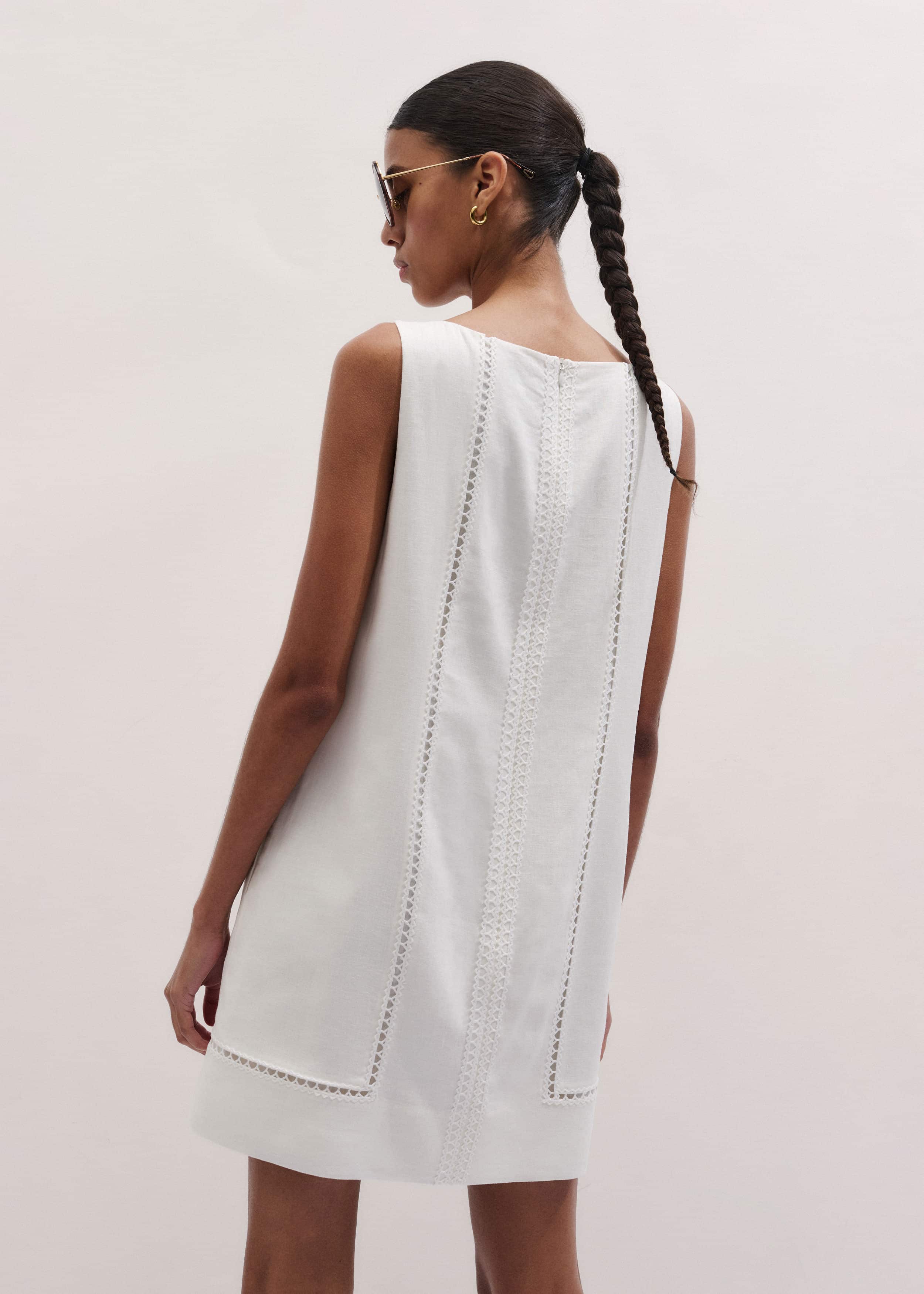 White Crease-Less Linen Embroidered Midi Dress meandem
