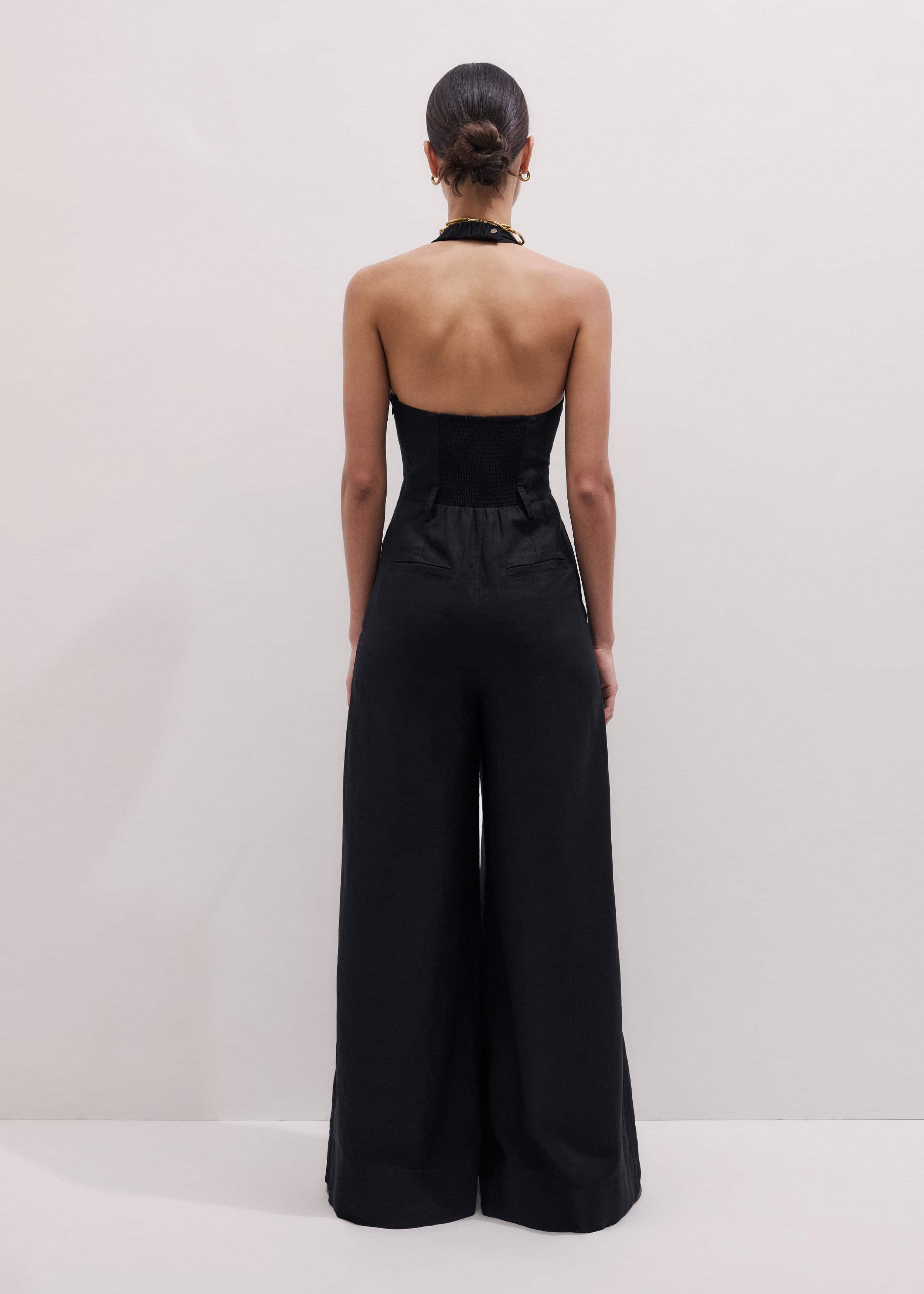 Black Crease-Less Linen Halterneck Wide Jumpsuit meandem
