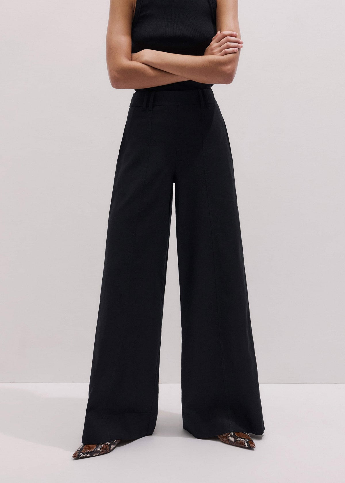 Black Wide-Leg Pant meandem