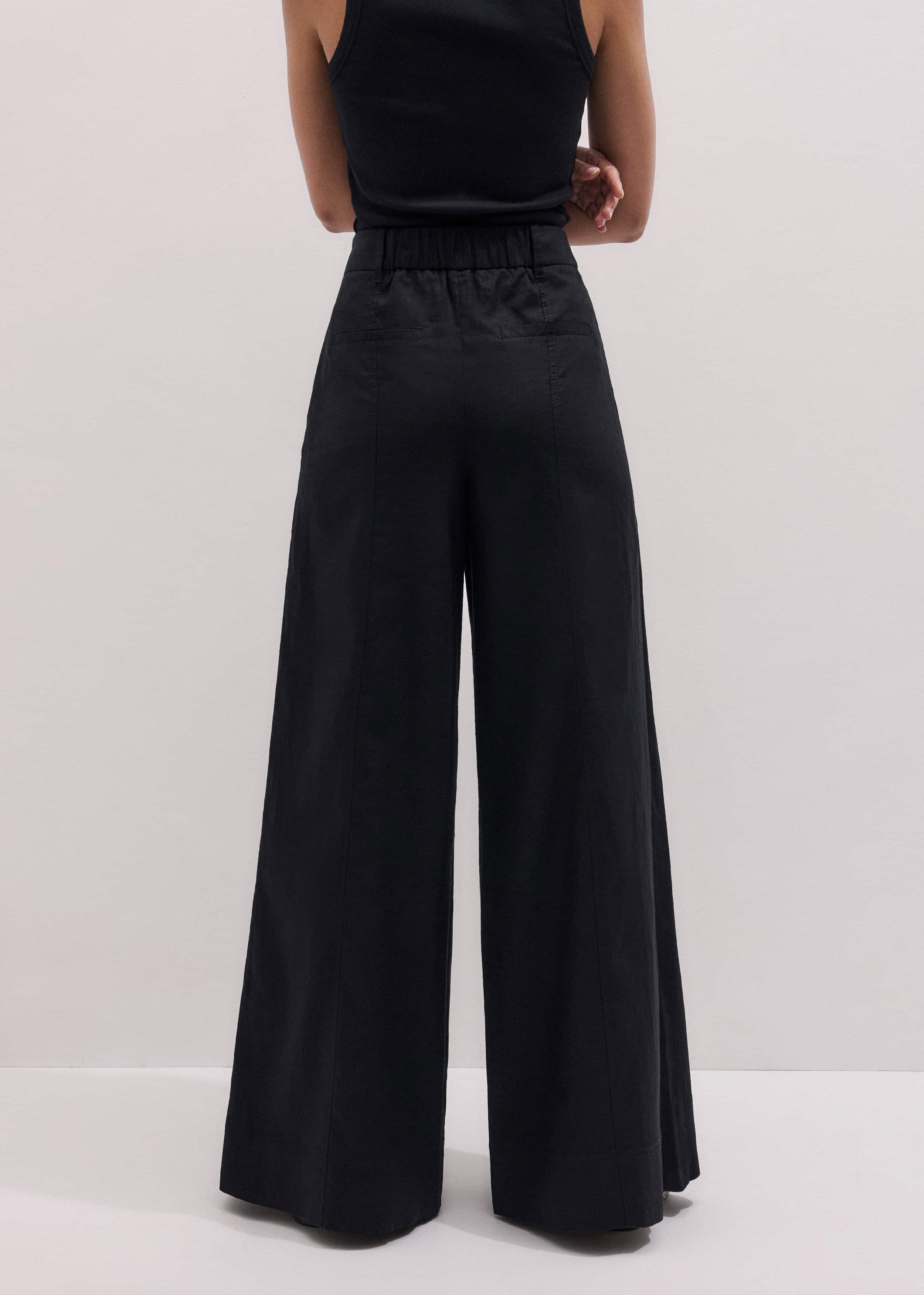 Black Wide-Leg Pant meandem