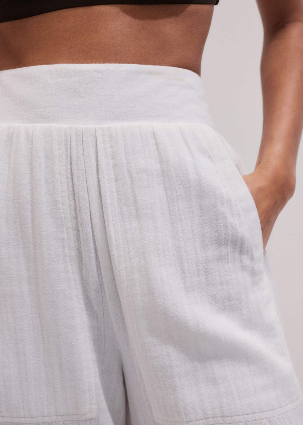 White Cheesecloth Wide-Leg Pant meandem