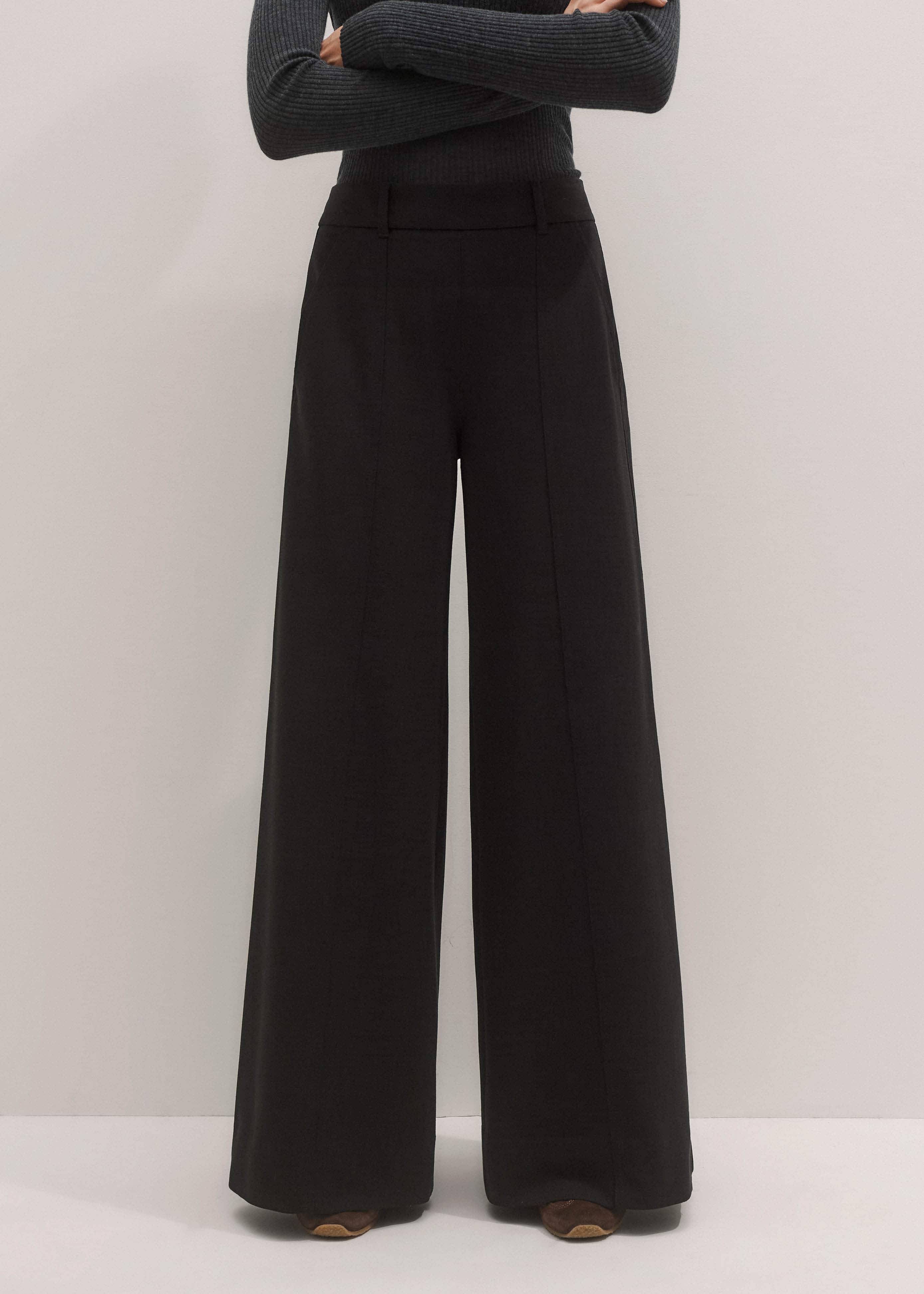 Black Wide-Leg Pant meandem