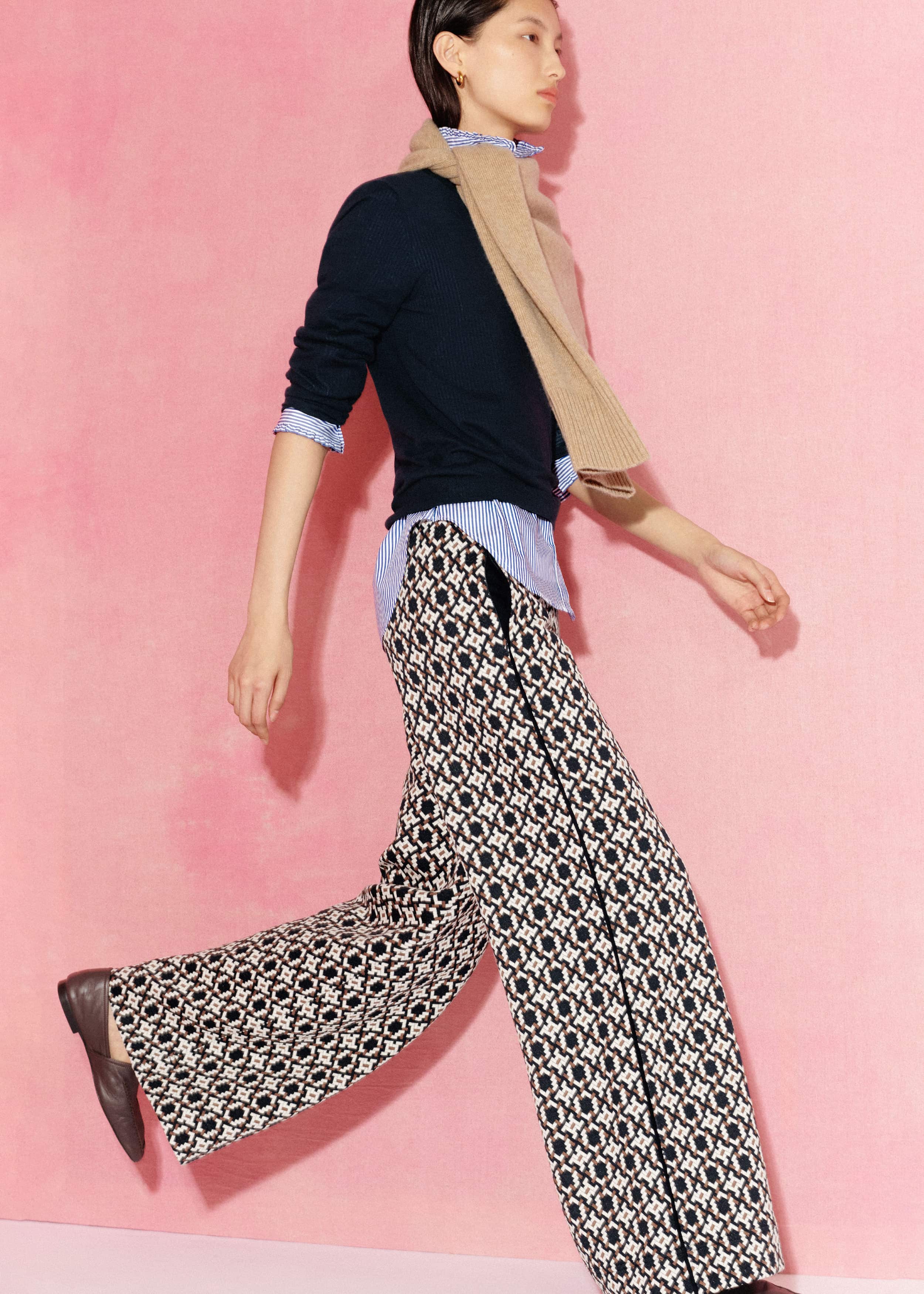 Navy Graphic Jacquard Wide-Leg Pant meandem