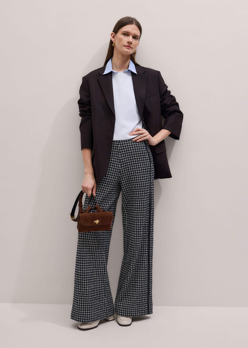 Navy Textured Wide-Leg Pant meandem