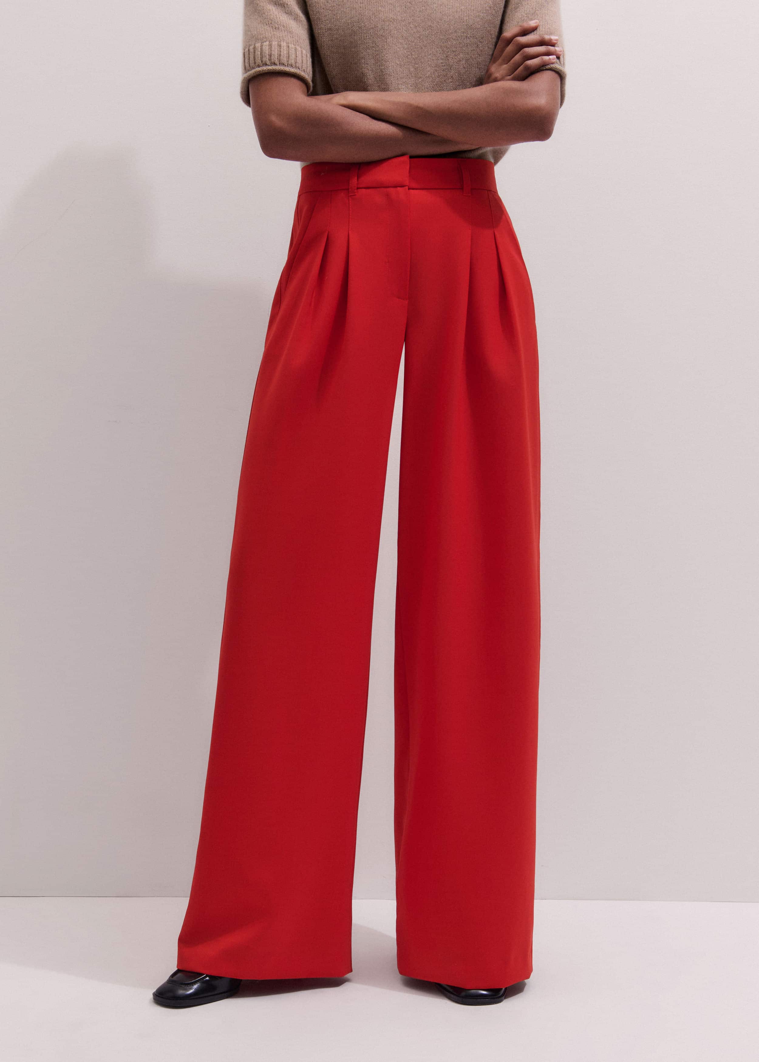 Red Perfect Wide Pleat Front Pant meandem