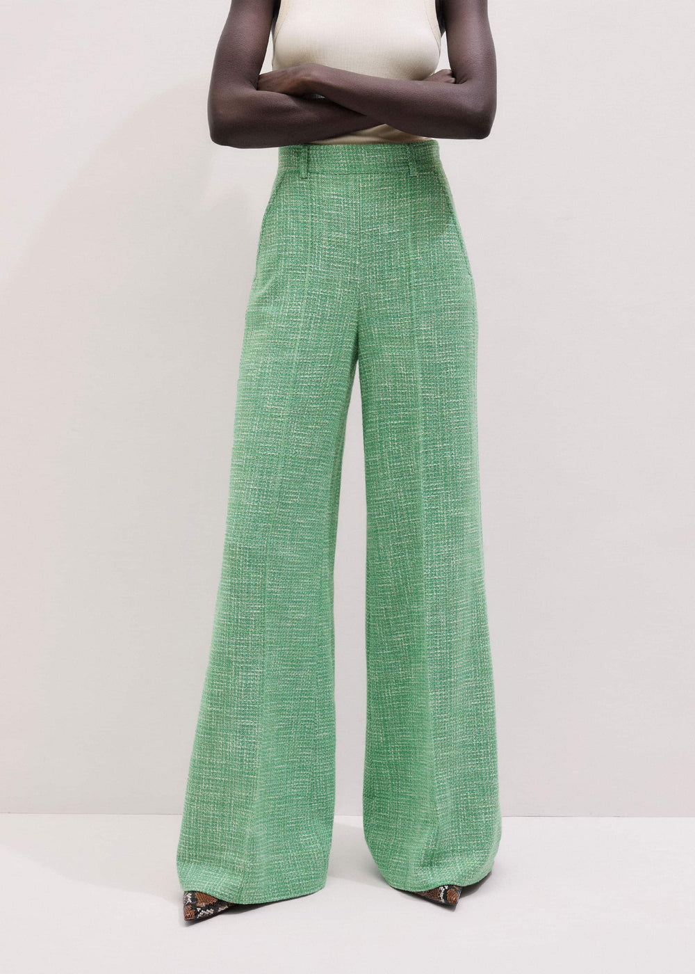 Green Textured Wide-Leg Pant meandem