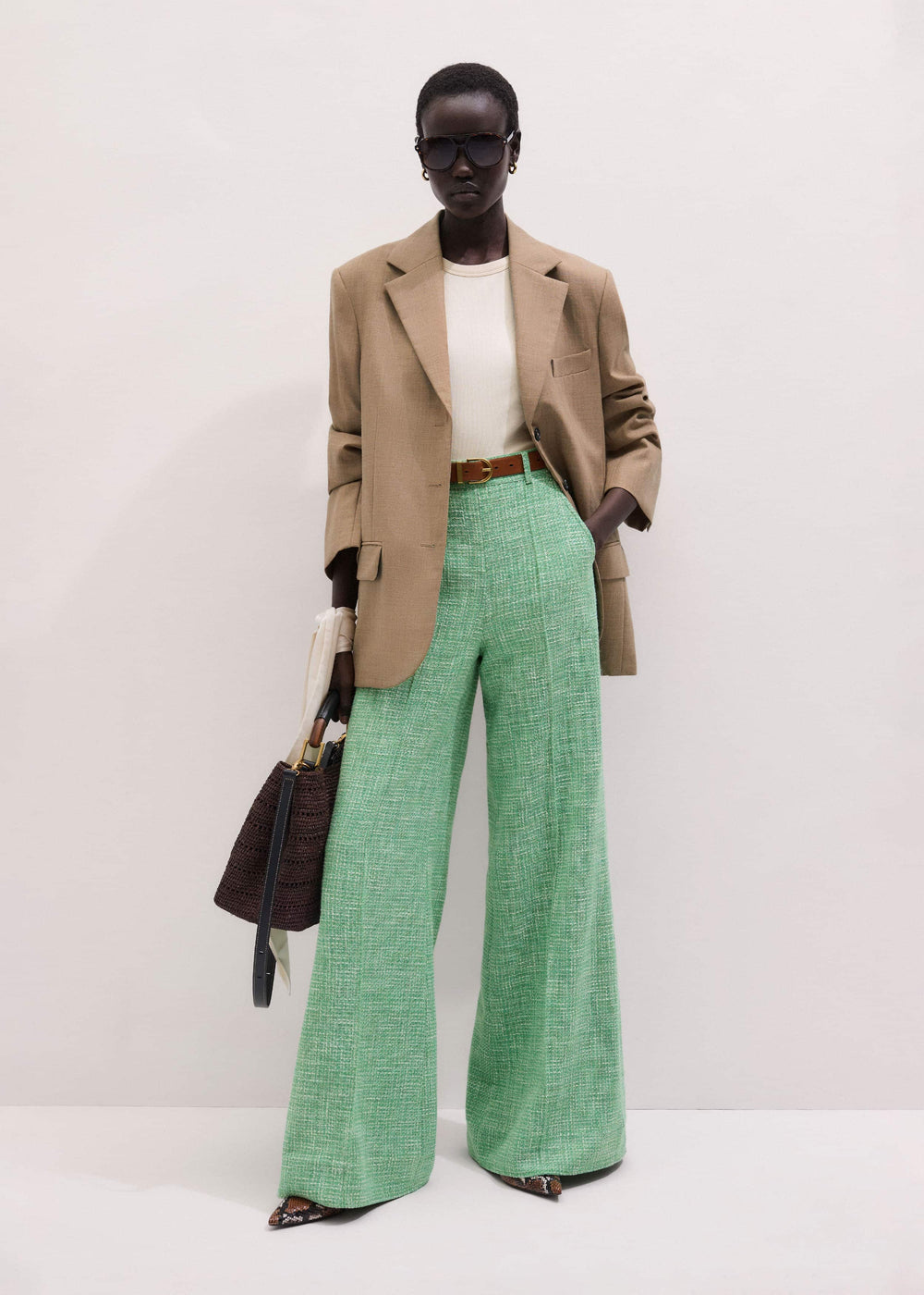 Green Textured Wide-Leg Pant meandem