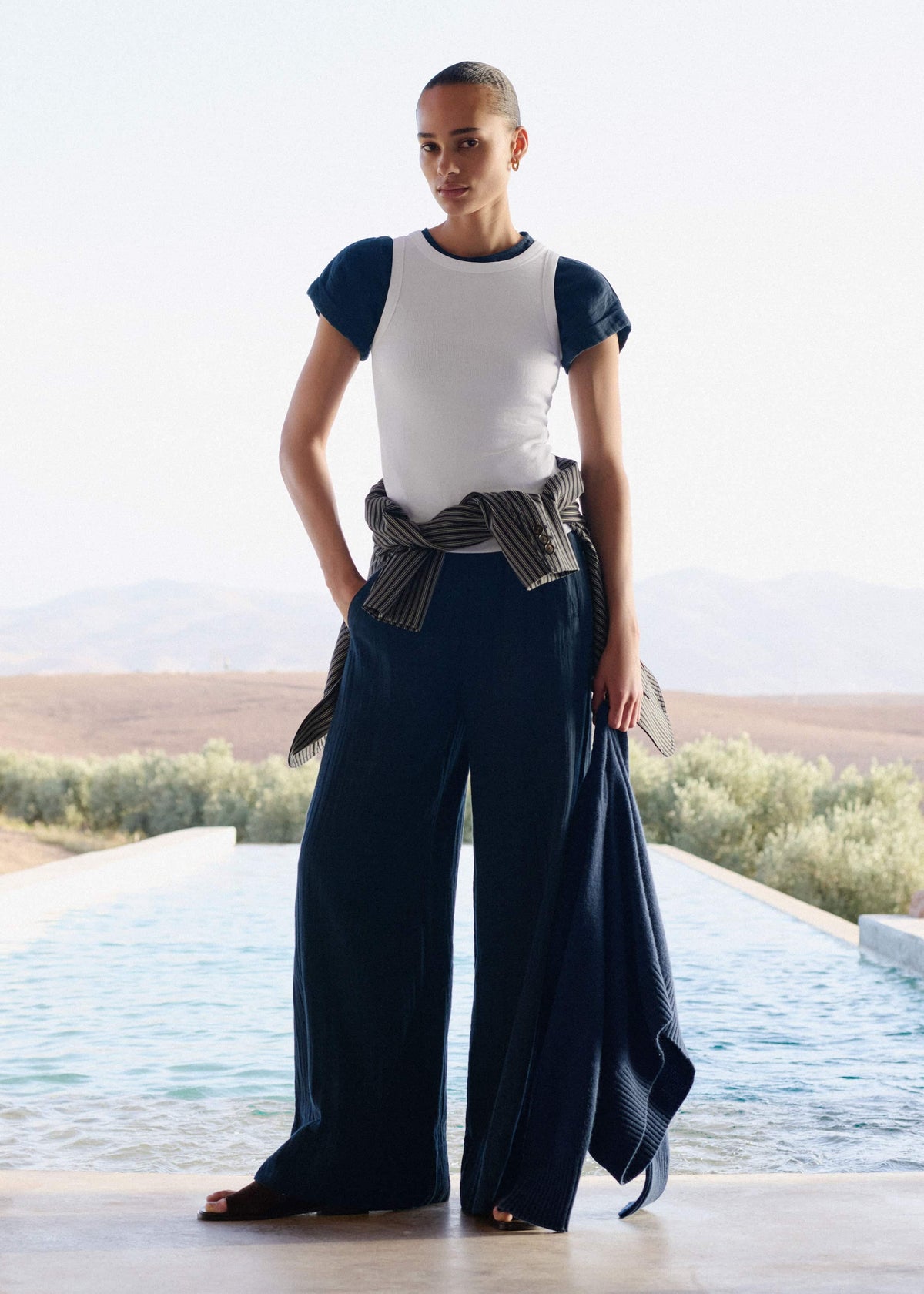 Navy Cheesecloth Wide-Leg Pant meandem