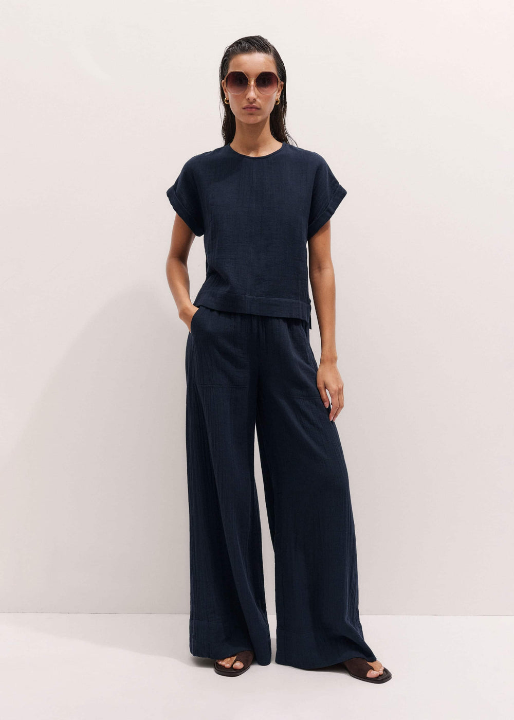 Navy Cheesecloth Wide-Leg Pant meandem