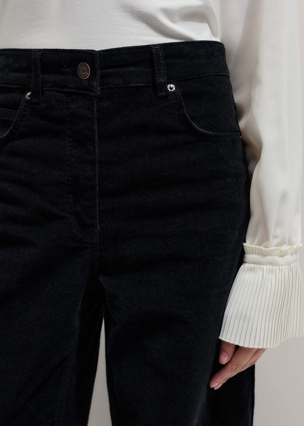 Black Ultimate Wide-Leg Pant meandem