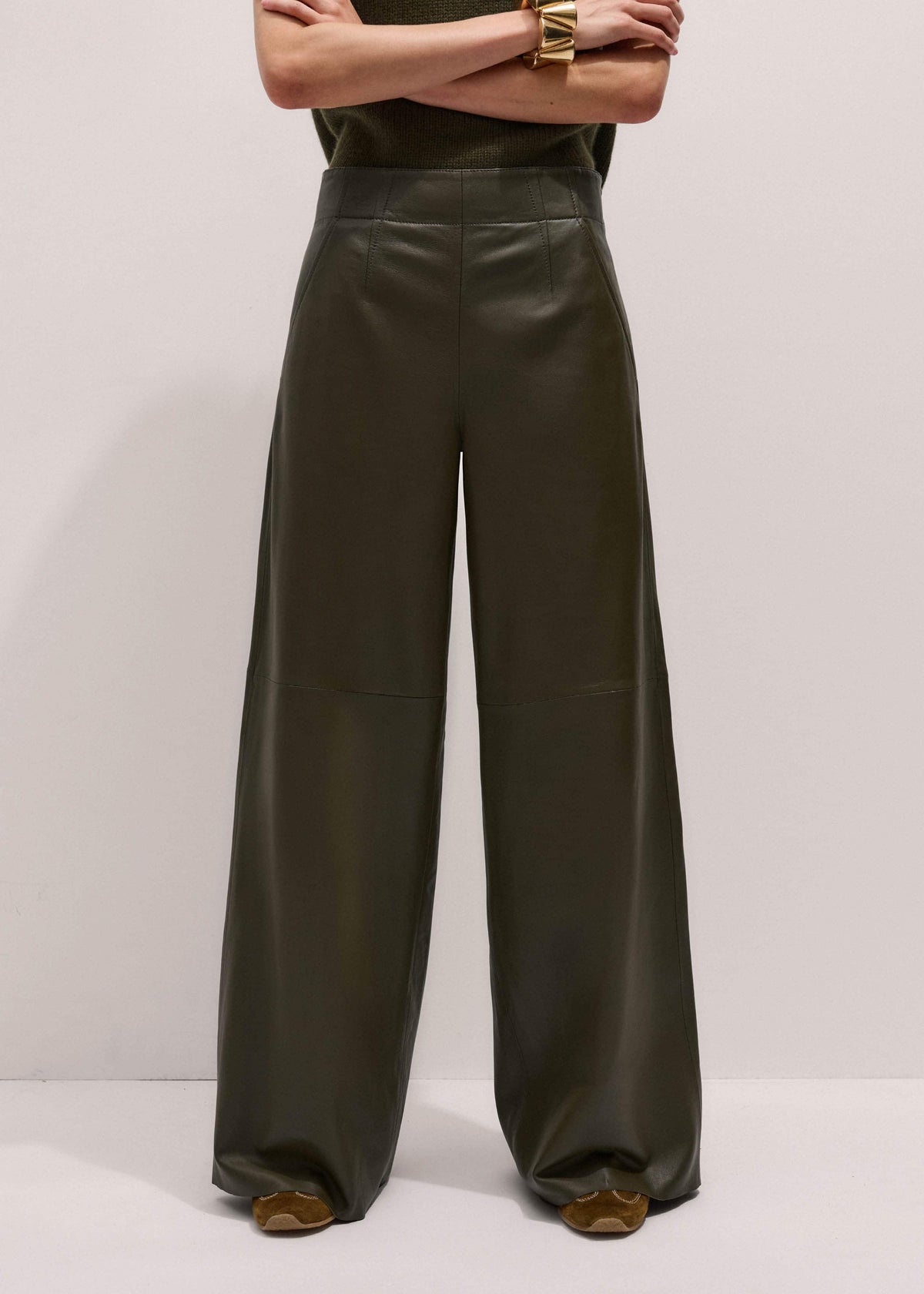 Olive Green Wide-Leg Pant meandem