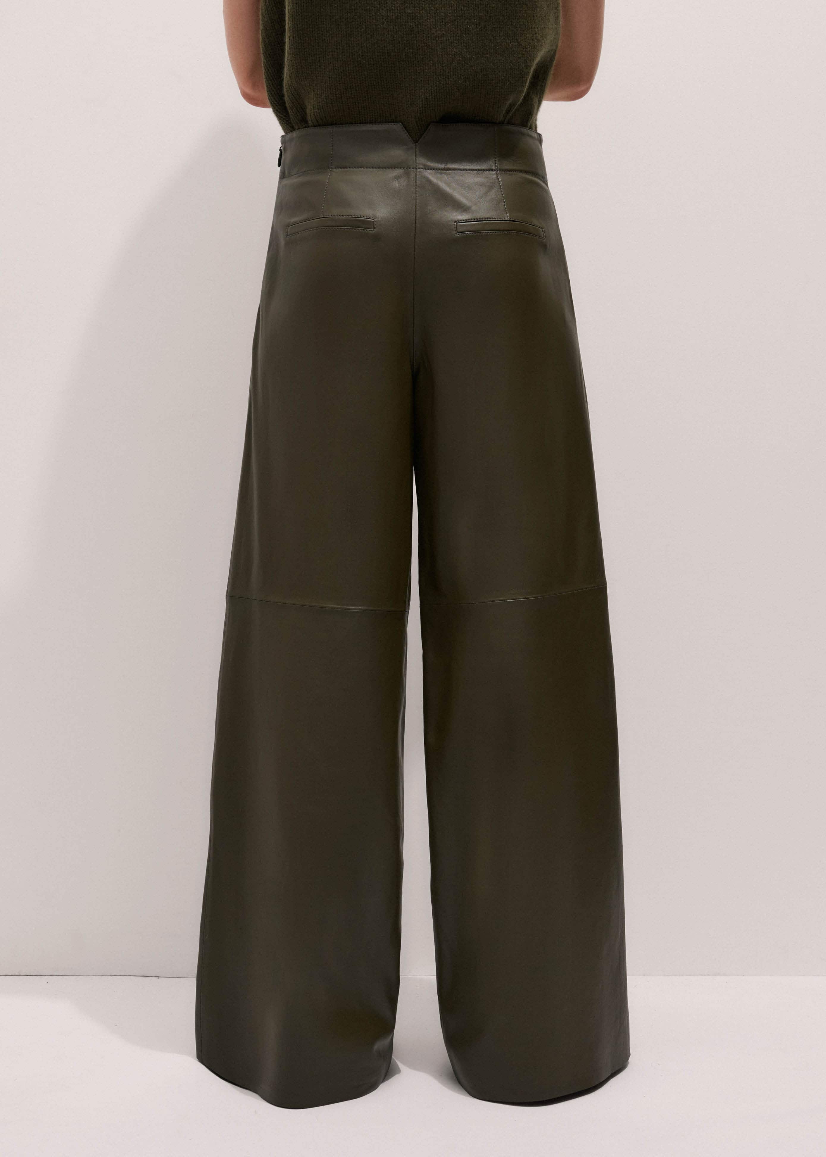Olive Green Wide-Leg Pant meandem