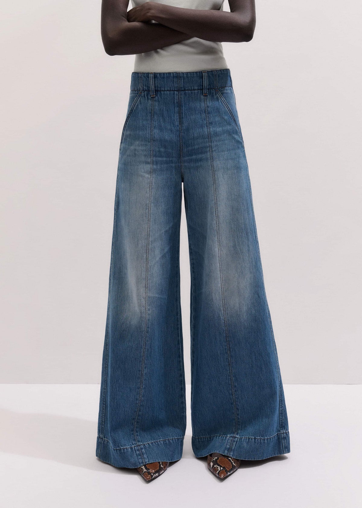Mid-Blue High Waist Wide Jean meandem