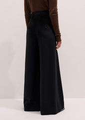 Black Wool Ultra Wide-Leg Pleat Pant meandem