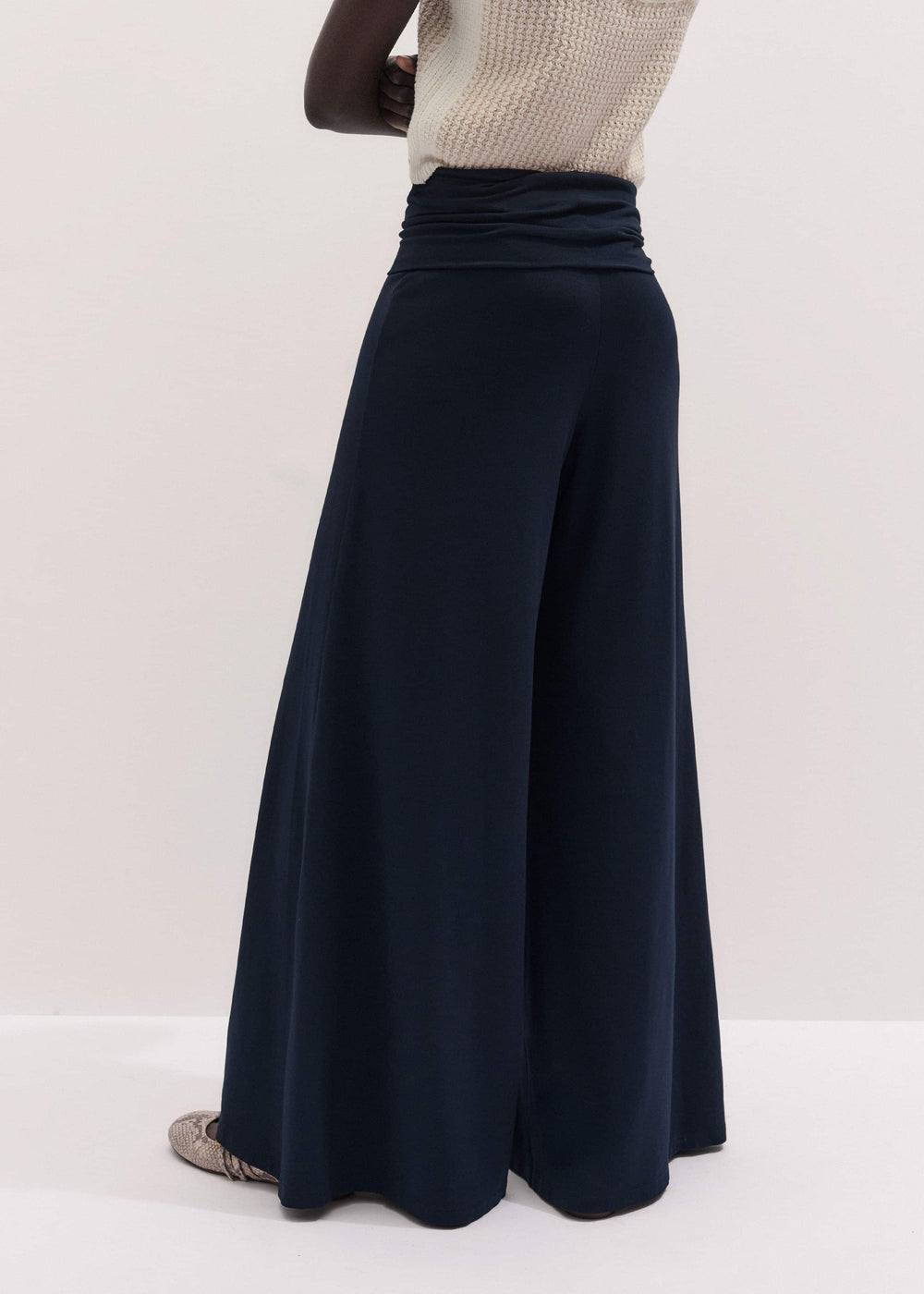 Navy Super Wide Palazzo Pant meandem