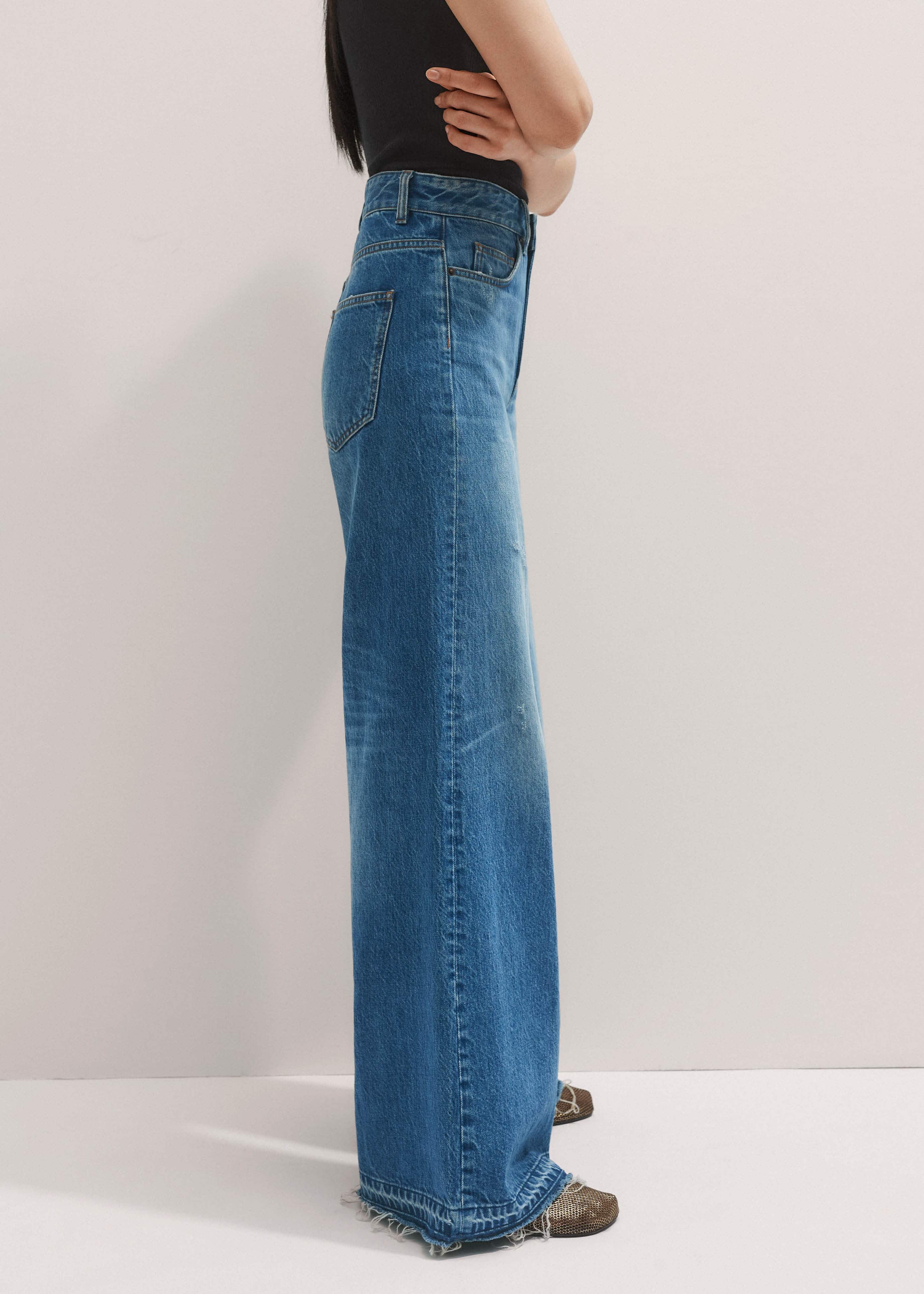 Blue Distressed Ultimate Wide-Leg Jean meandem