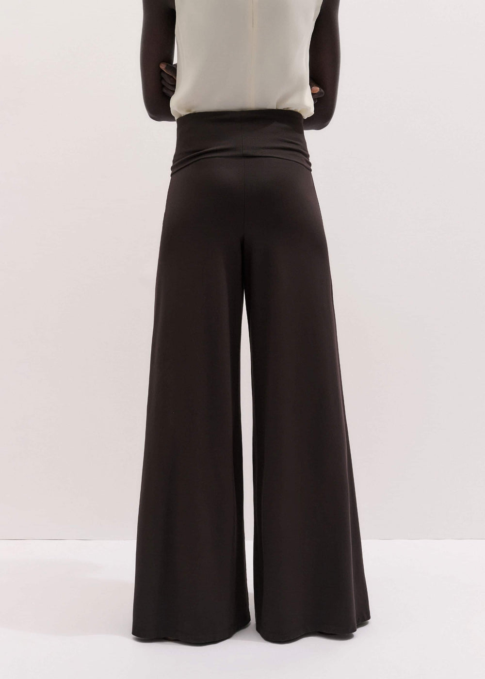 Brown Super Wide Palazzo Pant meandem