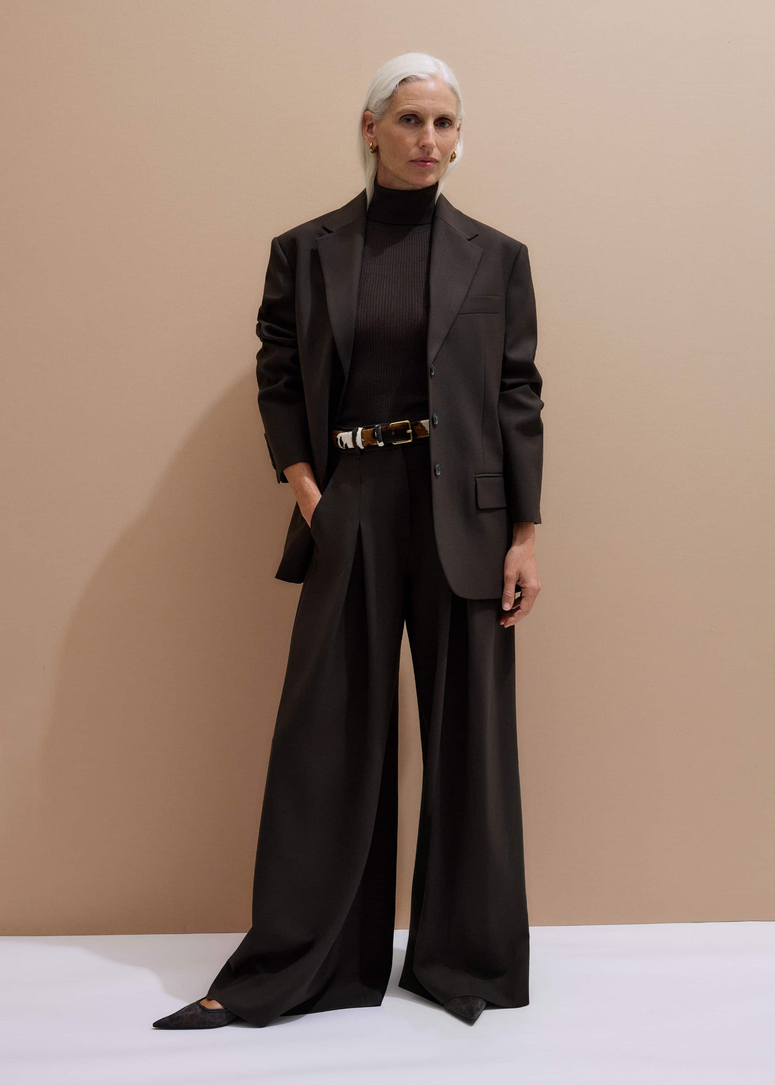 Brown Wool Ultimate Pleat-Front Wide-Leg Pant meandem