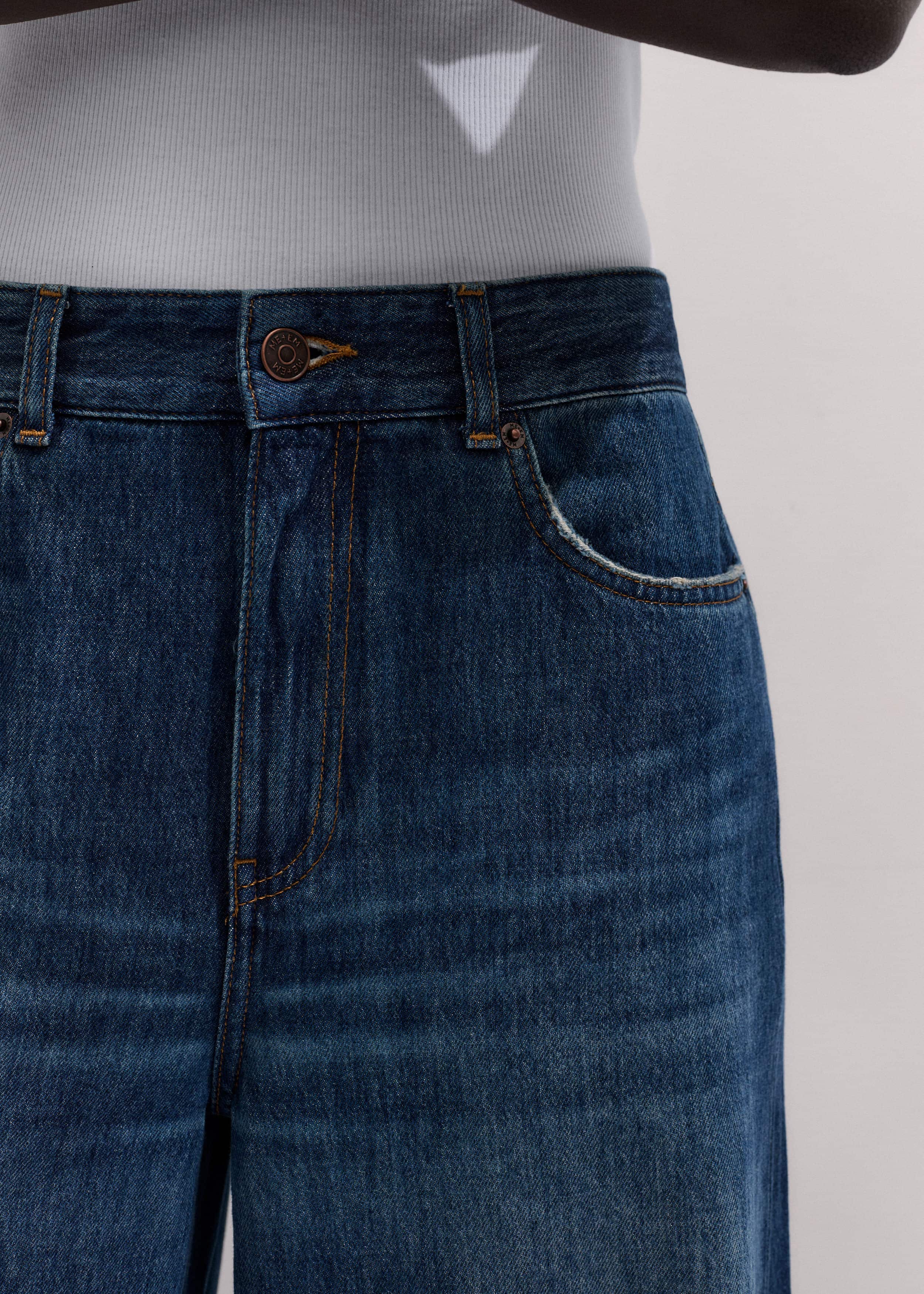 Mid Blue Super Wide Baggy Jean meandem