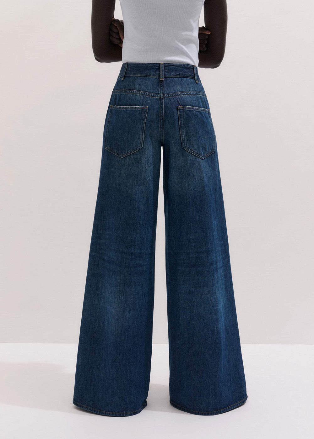 Mid Blue Super Wide Baggy Jean meandem