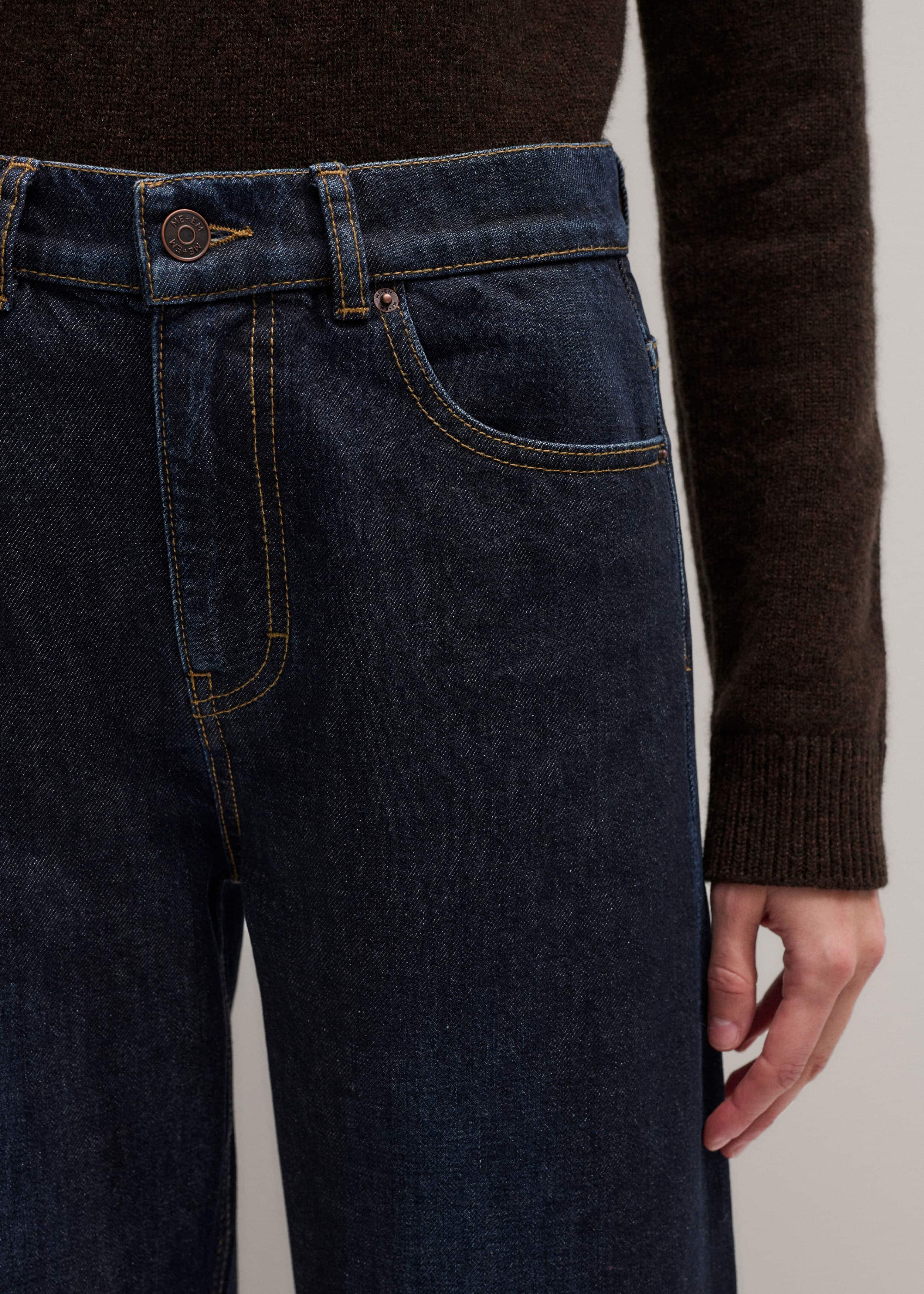 Dark Blue Straight Crop Jean meandem